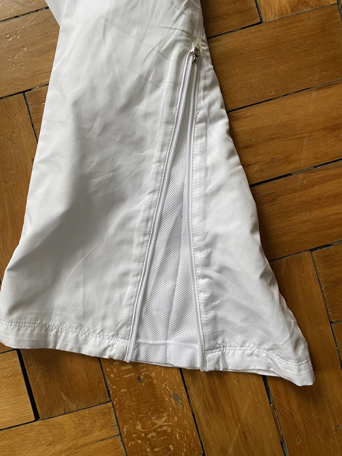 Nike × Vintage Vintage Nike Nylon Pants Very Rare Size L Size US 32 / EU 48 - 8 Thumbnail
