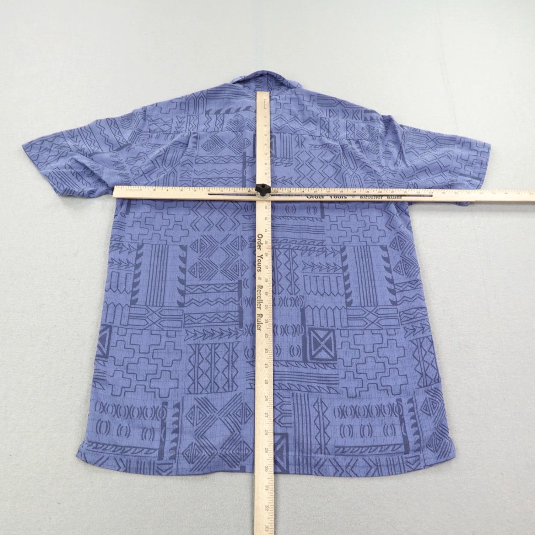 Vintage Kahala Men’s Shirt Button-Up Geometric Aloha Blue Hawaiian Tribal Medium Camp Up Casual Beach Outdoor Tropical Pockets Breathable Easy Care Size US M / EU 48-50 / 2 - 6 Thumbnail