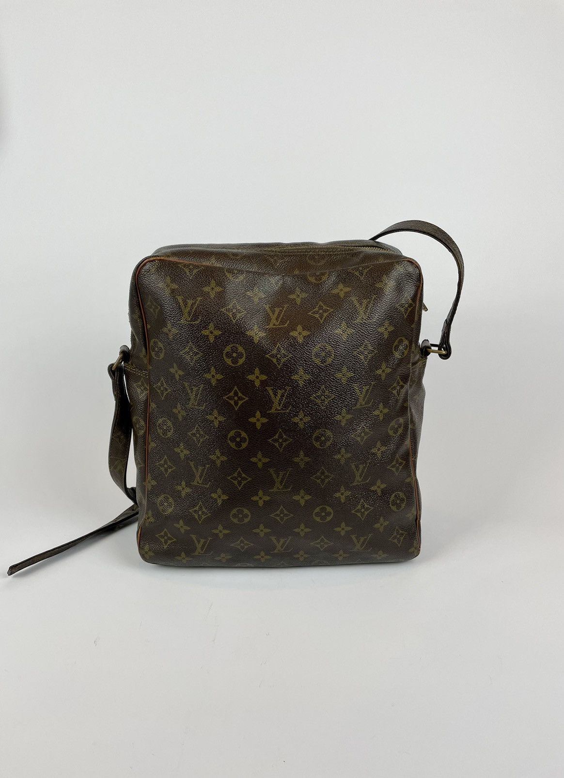 Louis Vuitton Louis Vuitton Danube crossbody Size ONE SIZE - 2 Thumbnail