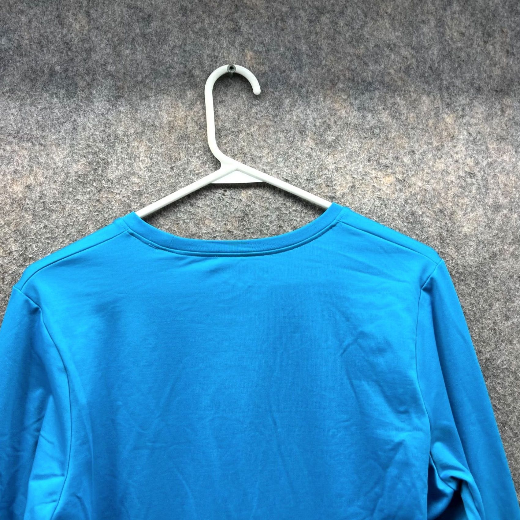 Under Armour VINTAGE Under Armour Sweatshirt Men L Light Blue Athletic ColdGear PUllover Logo Pattern Solid Size US L / EU 52-54 / 3 - 2 Thumbnail