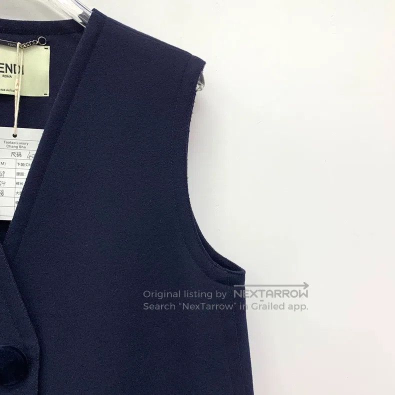 Fendi Fendi Navy wool V-neck single-breasted sleeveless colorful Size XS / US 0-2 / IT 36-38 - 3 Thumbnail
