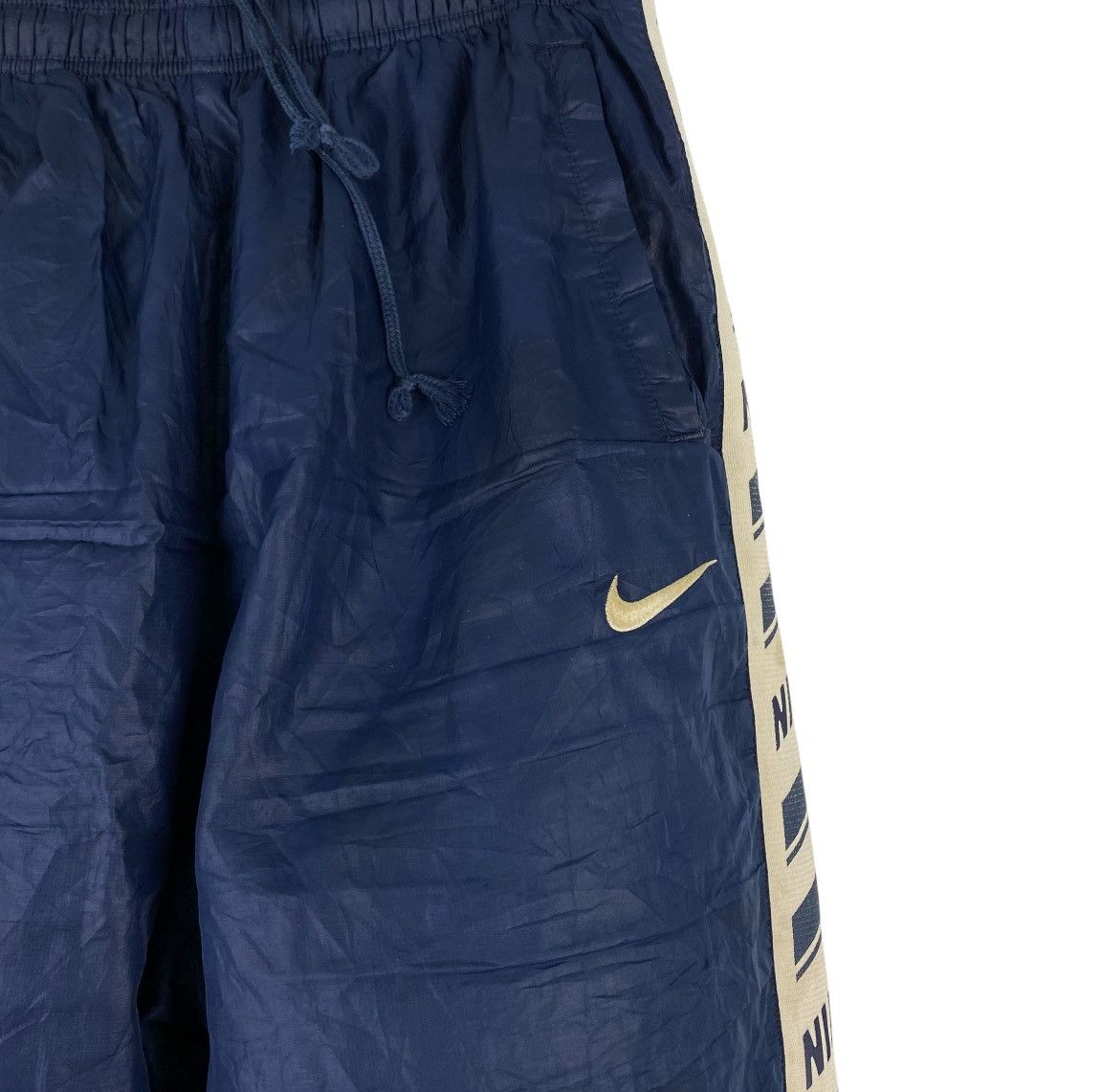 Designer × Nike × Vintage Vintage Nike side tape, Men's Fashion, Bottoms, Joggers Size US 29 - 4 Thumbnail