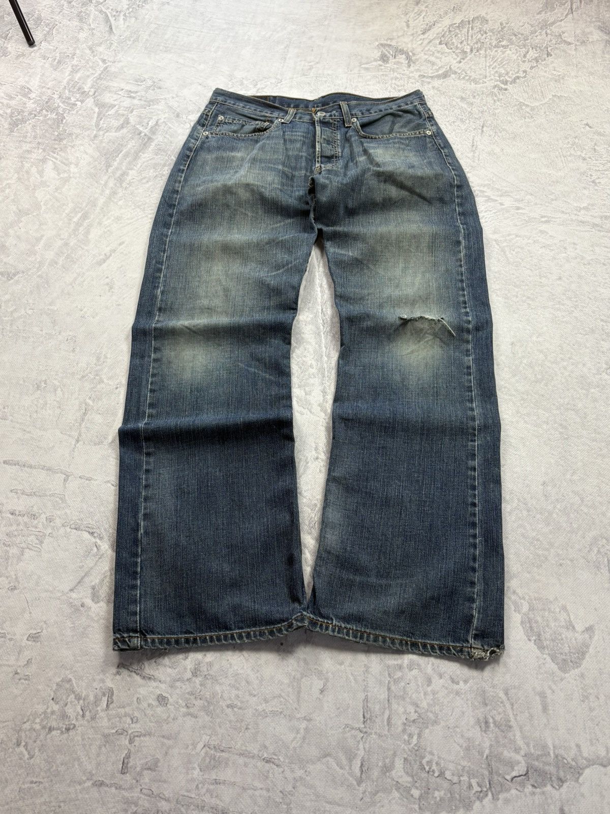 Levi's VINTAGE LEVIS 758 DENIM WASHED PANTS RETRO Size US 32 / EU 48 - 1 Thumbnail