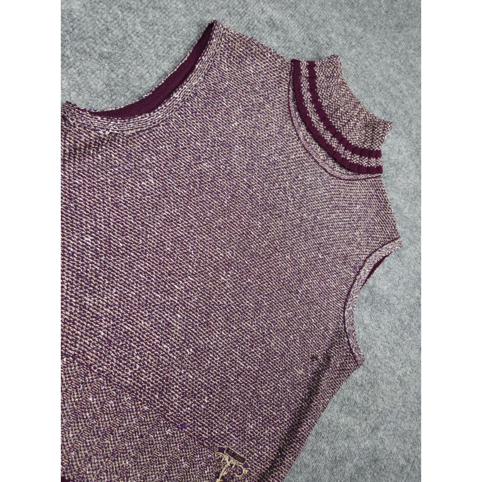 St. John VINTAGE St. John Sport Sweater Vest Women's M Red Wool Angora Embroidered Logo Knit Turtleneck Sleeveless 90s Womens Size M / US 6-8 / IT 42-44 - 5 Thumbnail