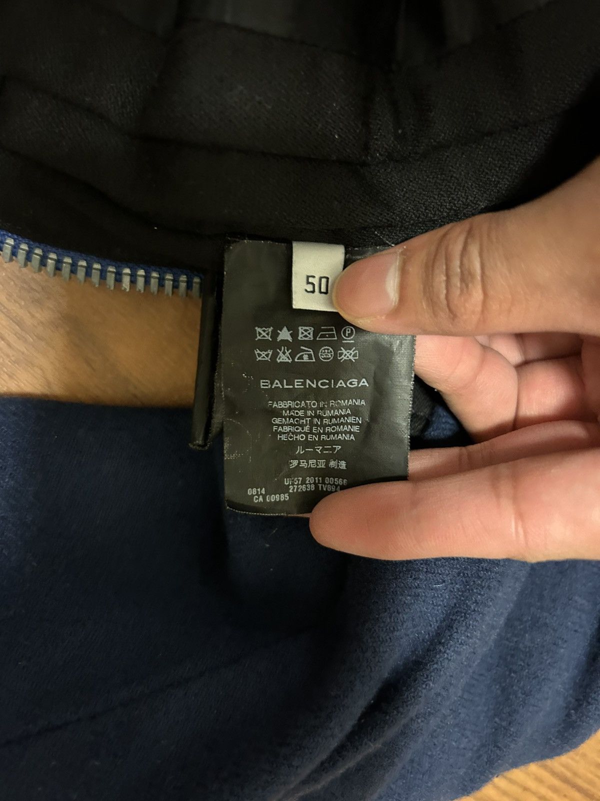 Balenciaga Y2K Authentic Balenciaga Navy Bomber Zip Up Jacket Size US M / EU 48-50 / 2 - 7 Thumbnail