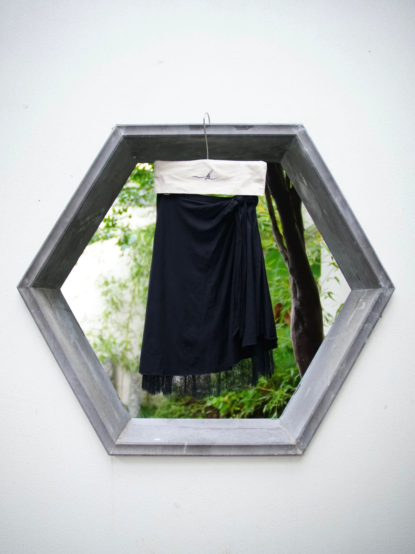Louis Vuitton LV Silk Wool-Lace Side-Slit Ballet Skirt 38 (M) NWT Size 26" / US 2 / IT 38 - 1 Thumbnail