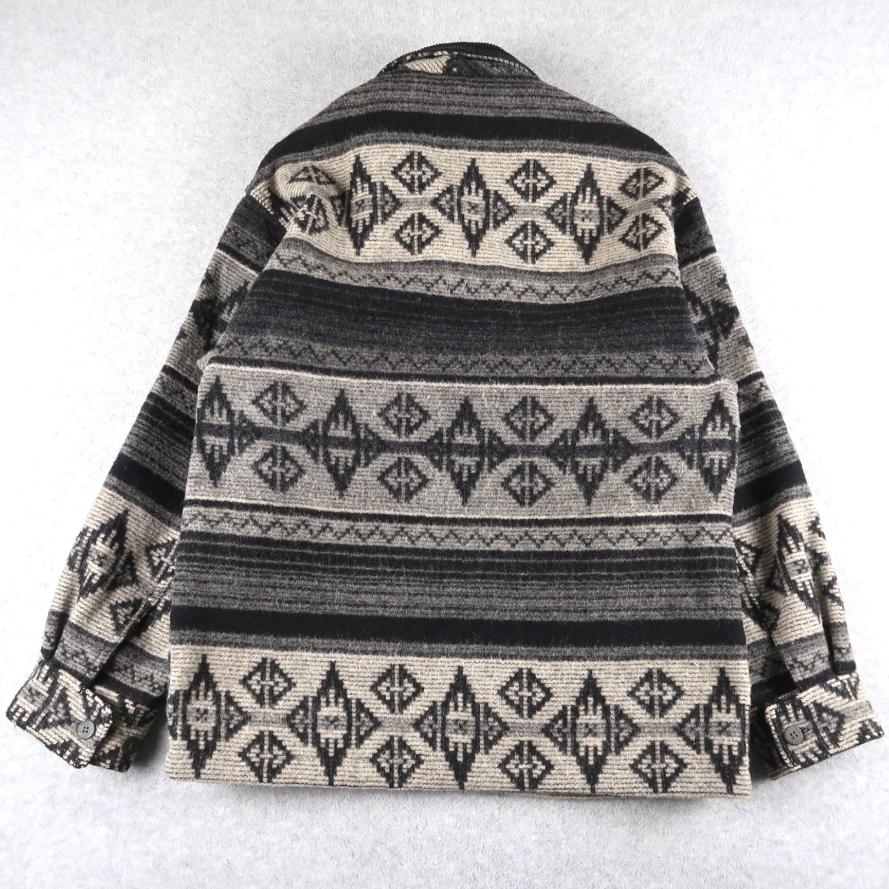 Vintage VINTAGE Woolrich Jacket Wool Aztec Southwestern Grey Men’s S USA Made Jacket Size US S / EU 44-46 / 1 - 2 Thumbnail