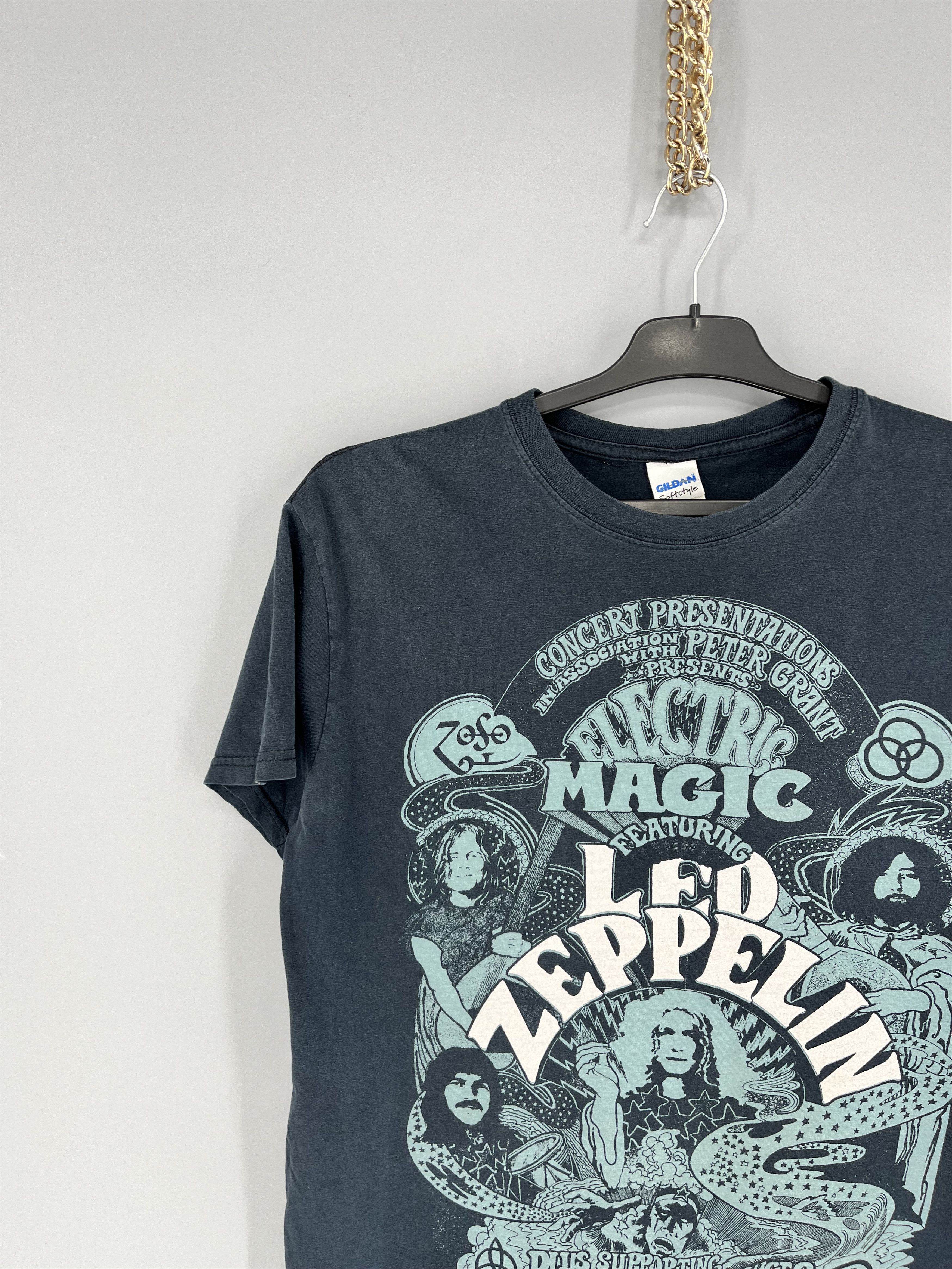 Band Tees Vintage Y2K 00s Led Zeppelin ‘ZoSo’ Band T-Shirt Size M Size US M / EU 48-50 / 2 - 5 Thumbnail