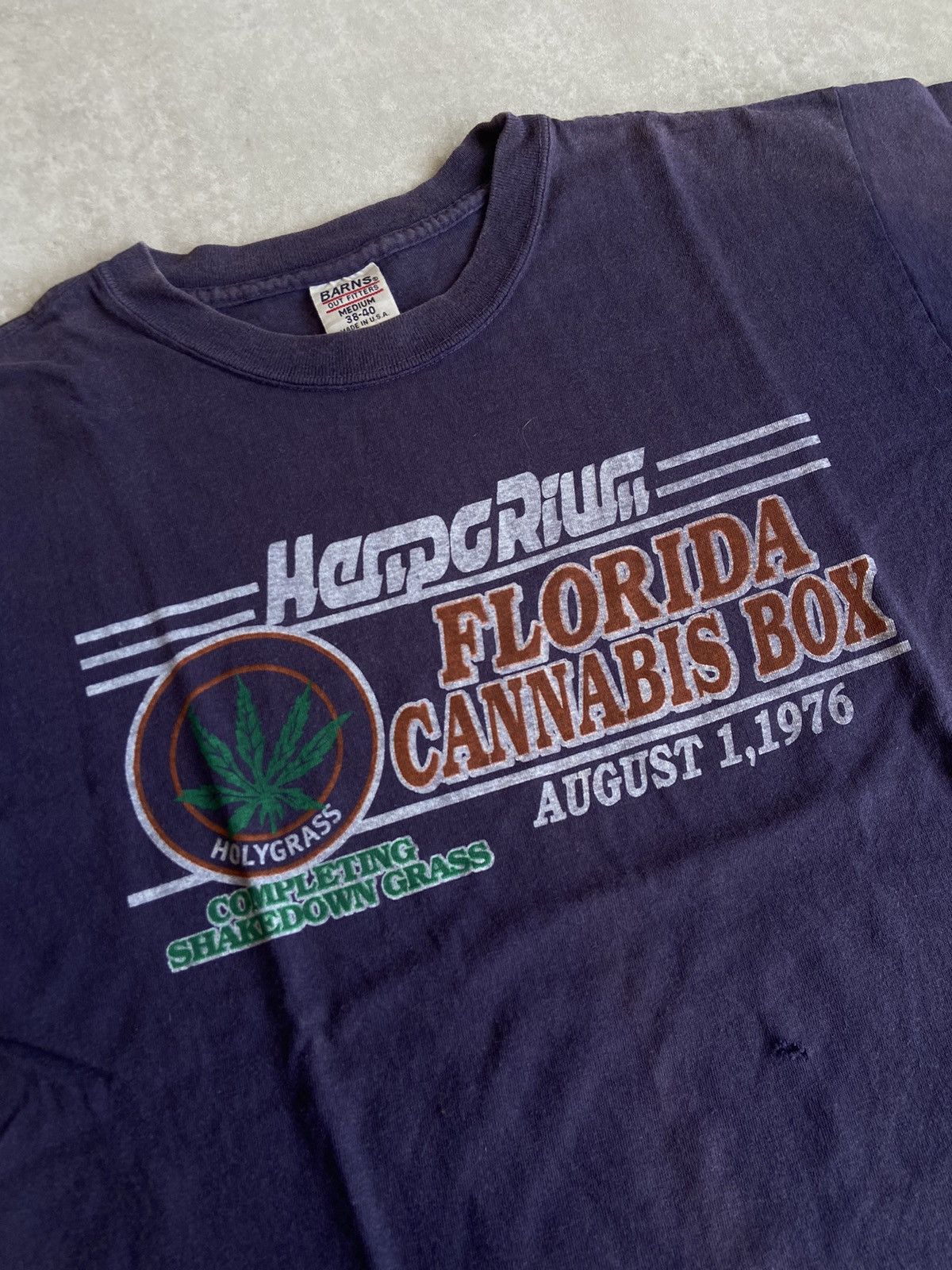 Vintage Vintage Heipo Riwii Florida Cannabis Box Tshirt Size US M / EU 48-50 / 2 - 2 Thumbnail