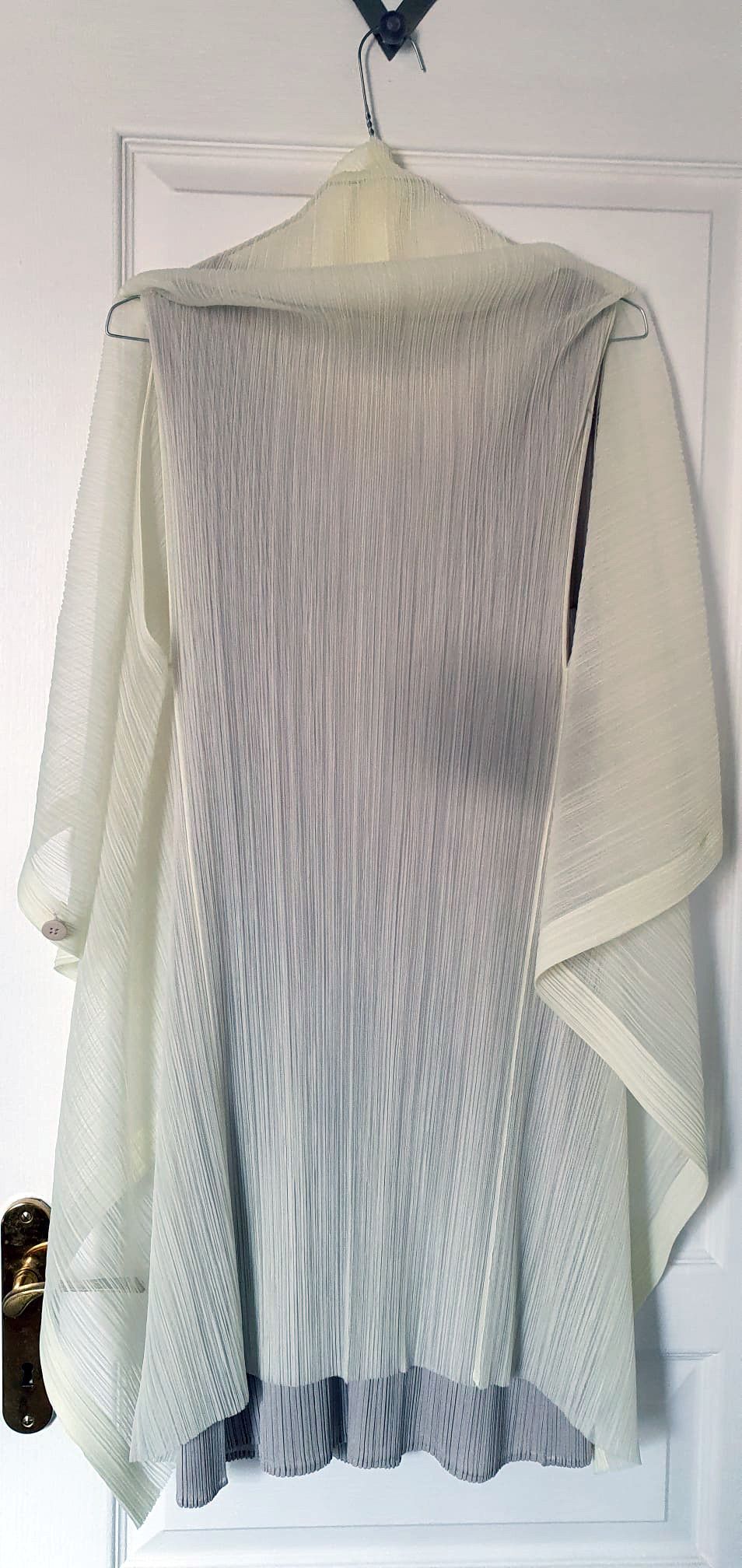 Pleats Please Issey Miyake Issey Miyake sleeveless suit Size S / US 4 / IT 40 - 3 Thumbnail