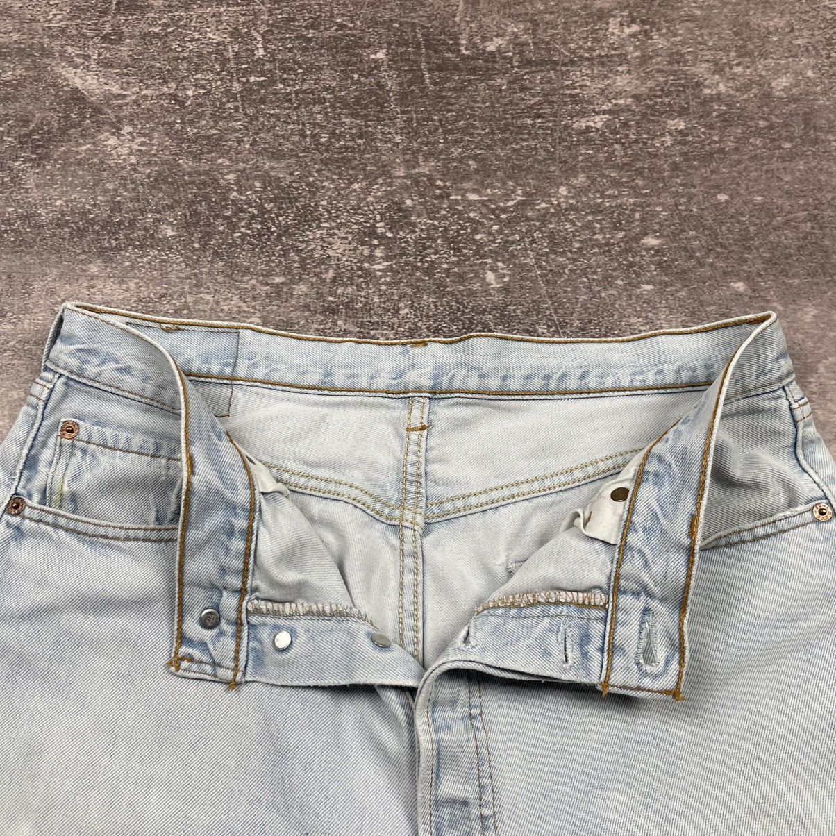 Levi's Vintage 90’s Distressed Levis 501 Size US 34 / EU 50 - 18 Thumbnail