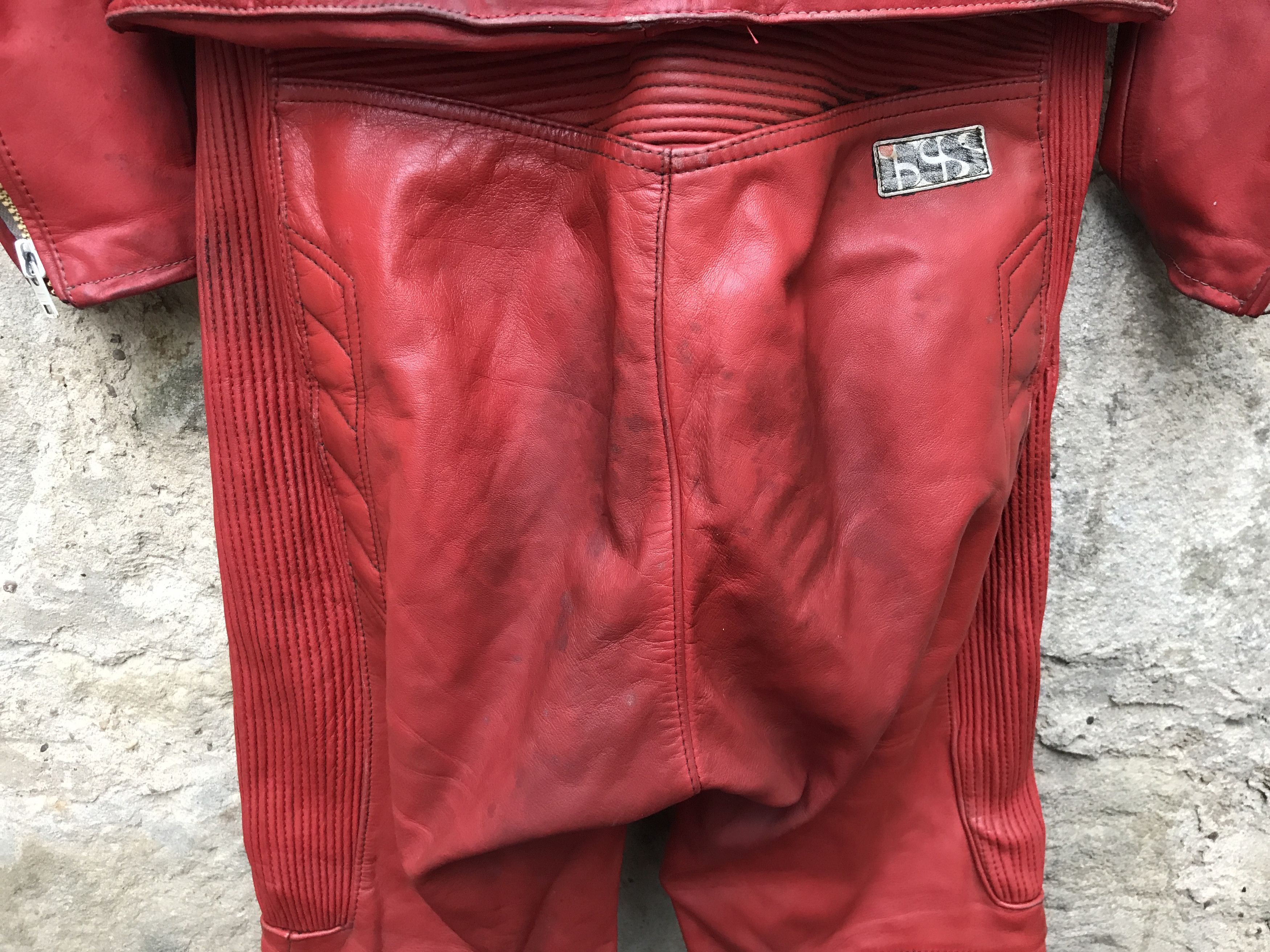 Vintage 80s Twin Track Distressed Leather Biker Jacket / Racing Suit Size US M / EU 48-50 / 2 - 17 Thumbnail