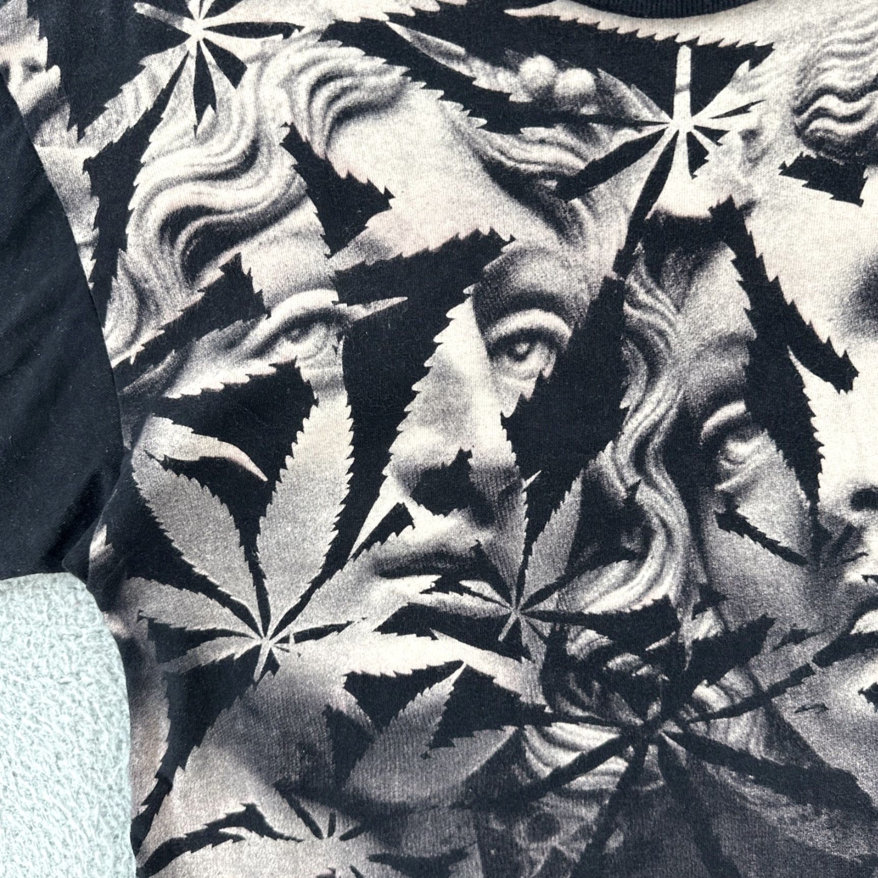 Vintage MNWKA Mishka NYC Men’s T-Shirt Black Graphic Print Cannabis Art Crew Neck Short Sleeve Size S Mens Size US S / EU 44-46 / 1 - 7 Thumbnail