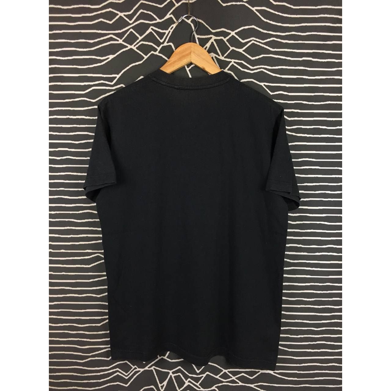 Japanese Brand × Uniqlo Uniqlo X Mercury Records Spell Out Logo Tee Size US M / EU 48-50 / 2 - 5 Thumbnail