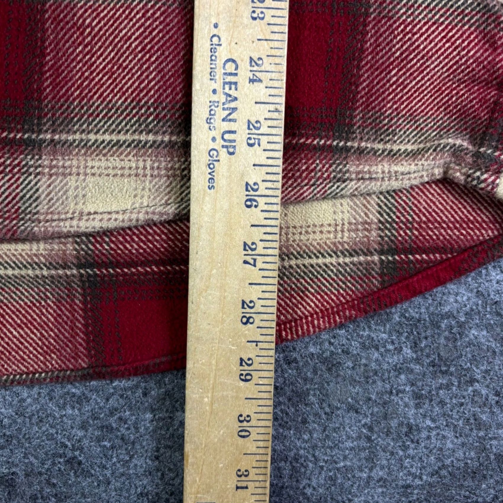 Orvis Orvis Mens Red Plaid Flannel Shirt M Collared Button-Up Heavyweight Lined Pocketed Seasons Fall Winter Classic Chest 45in Casual Workwear Size US M / EU 48-50 / 2 - 5 Thumbnail
