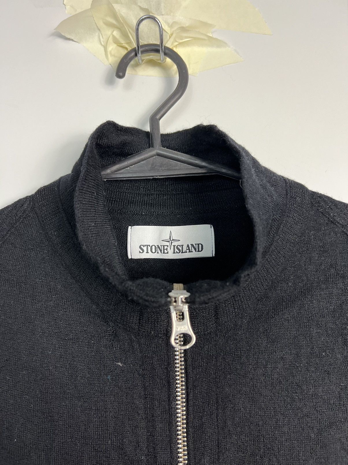 Stone Island Wool Sweater Stone Island zipped black Size US M / EU 48-50 / 2 - 6 Thumbnail