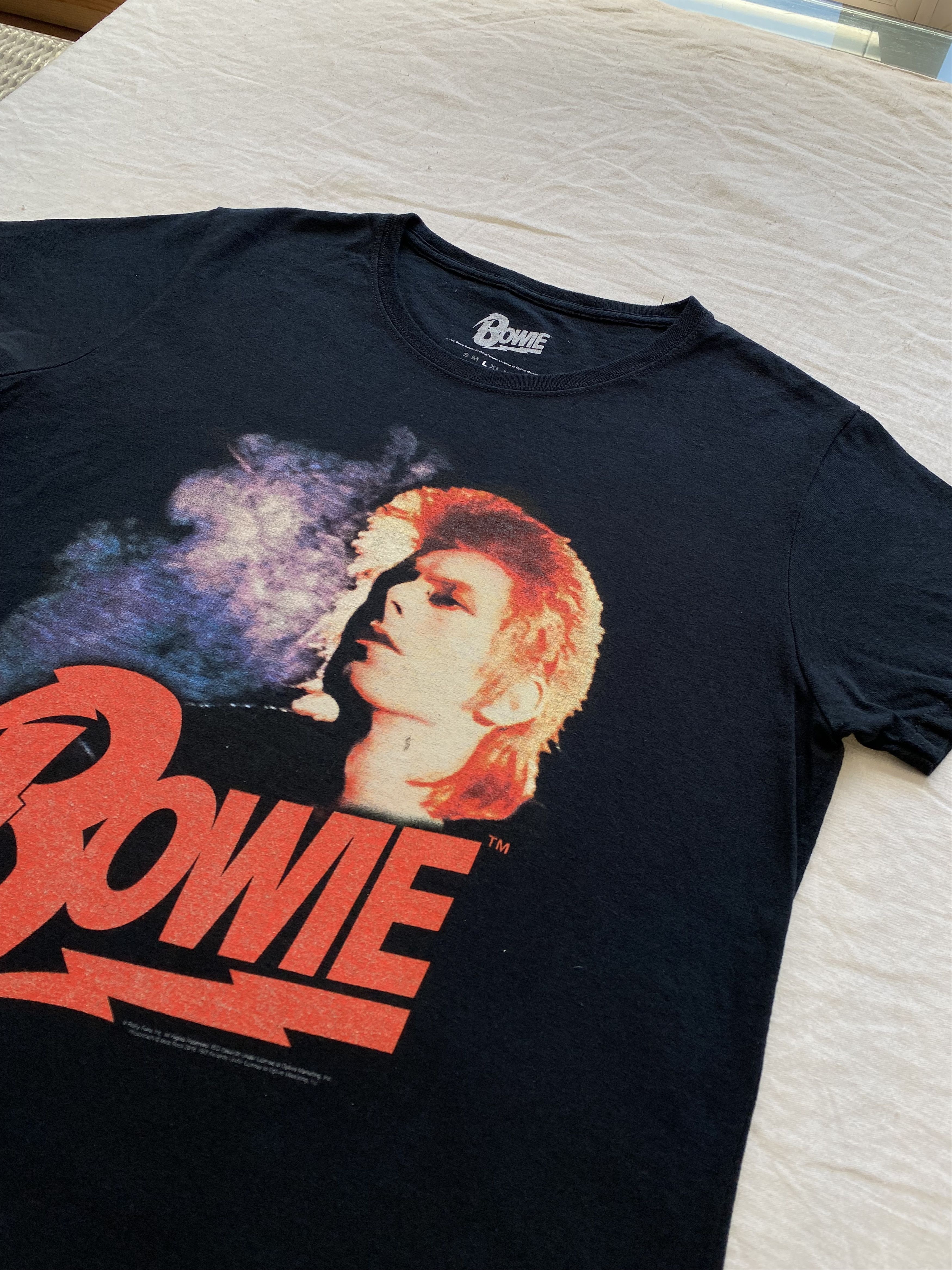 Band Tees Vintage 2016 David Bowie Rock Band T-shirt Size US L / EU 52-54 / 3 - 13 Thumbnail