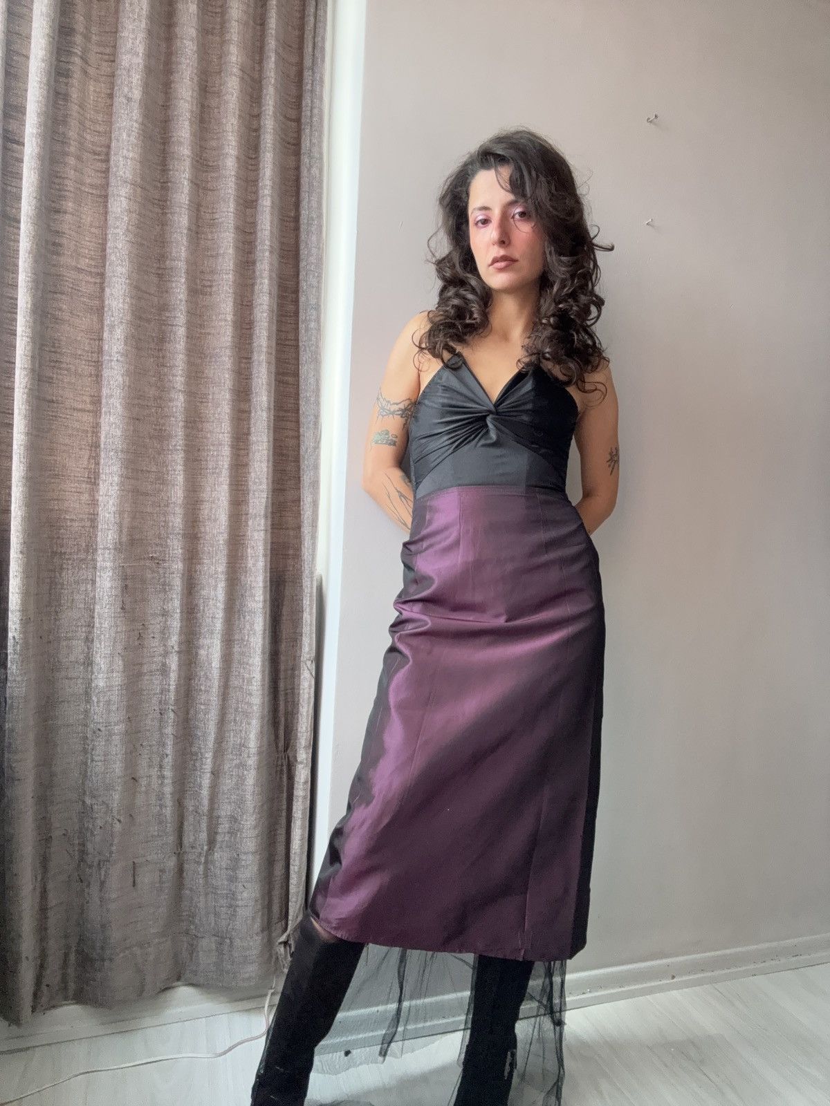 Vintage Vintage silk skirt Size 27" / US 4 / IT 40 - 1 Thumbnail