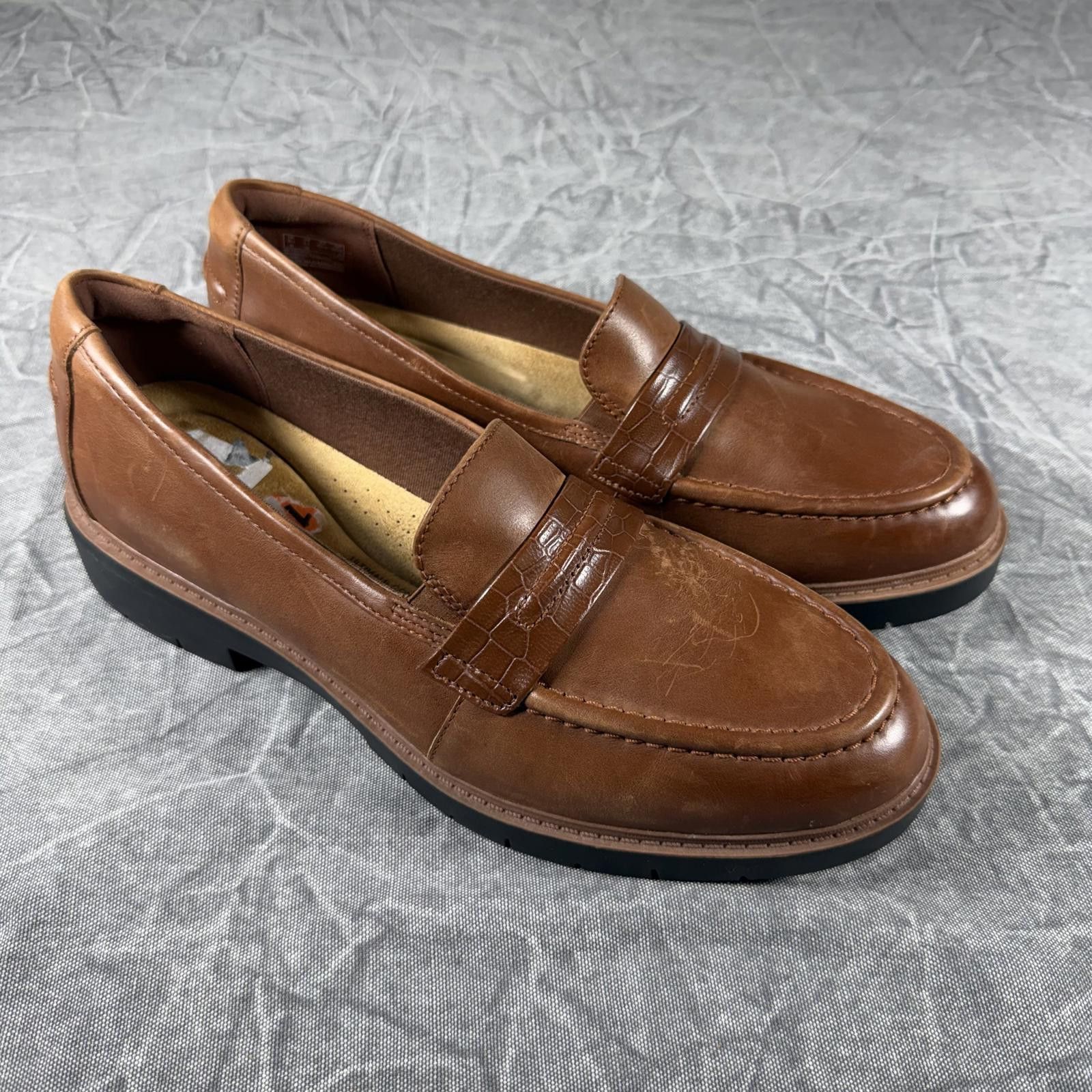 Clarks Clarks Loafers Women's 11 Tan NEW Westlynn Glow Leather Size US 11 / IT 41 - 1 Thumbnail