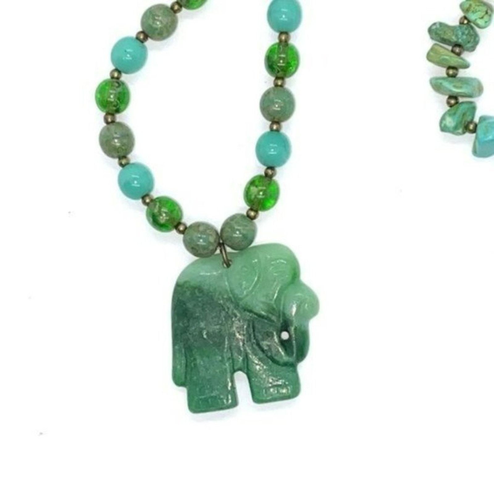 Handmade Handmade Beaded Teal Rocks Green Elephant Necklace Size ONE SIZE - 2 Thumbnail