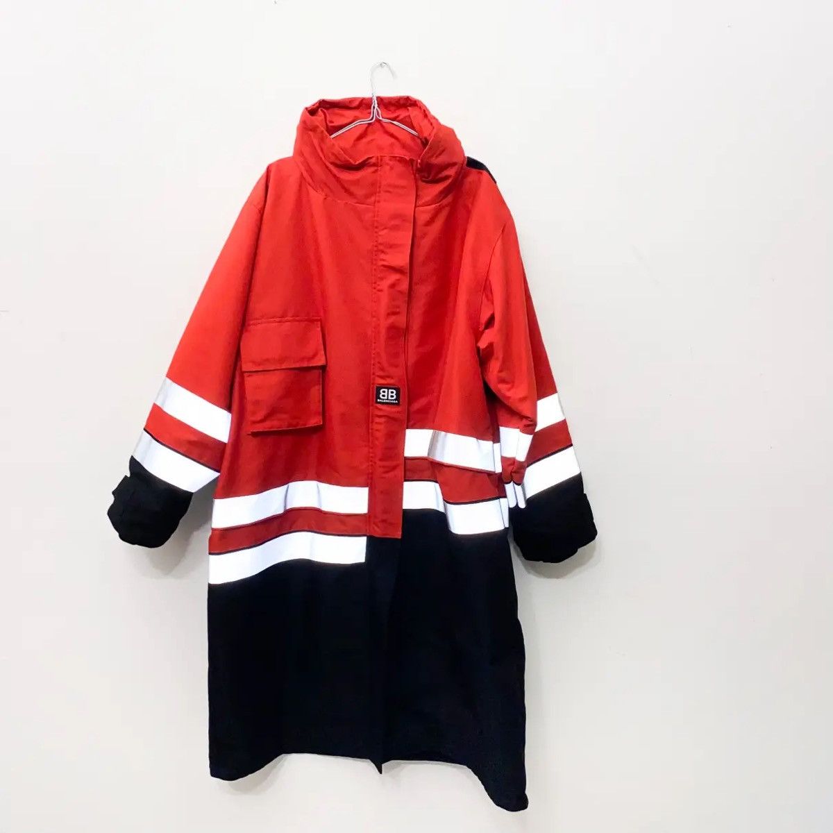 Balenciaga Balenciaga Rain Jacket Pulled Parka Fire Fighter Jacket Size US M / EU 48-50 / 2 - 1 Thumbnail