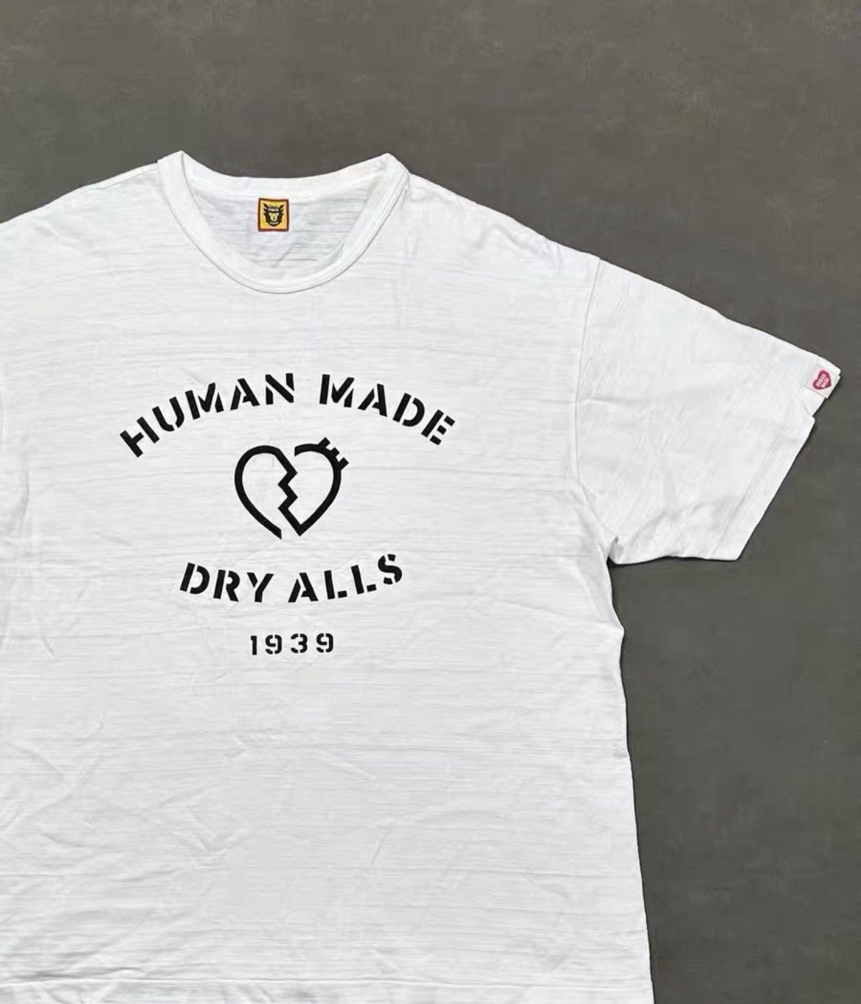 Human Made HUMAN MADE 23SS GRAPHIC T-SHIRT J16 Size US XXL / EU 58 / 5 - 3 Thumbnail