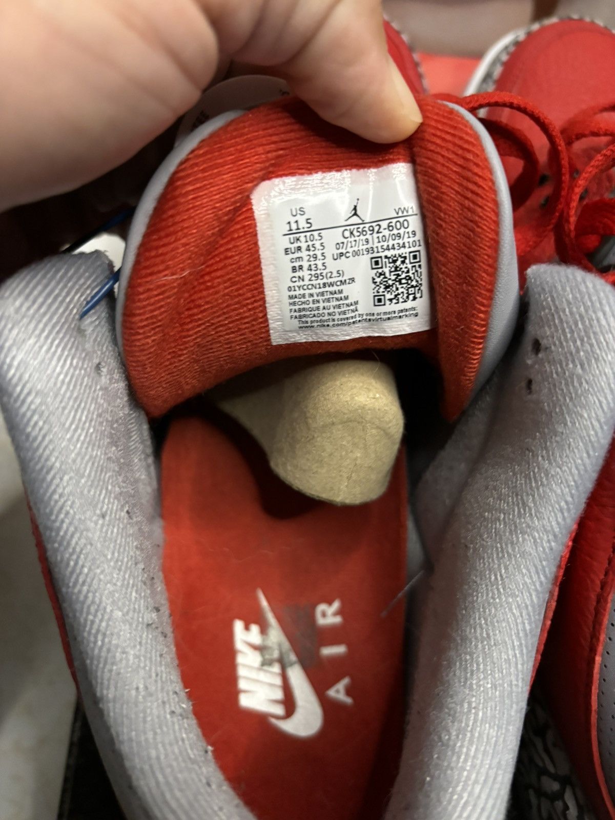 Jordan Brand Air Jordan 3 Retro SE Unite Size US 11.5 / EU 44-45 - 6 Thumbnail