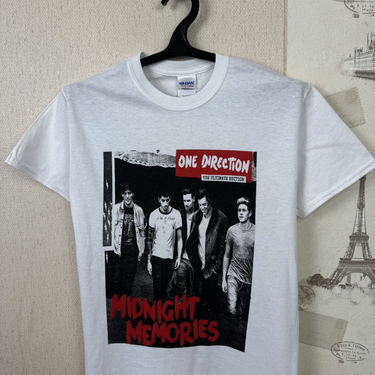 Other One Direction T shirt Midnight Memories Rock sz S White Size US XL / EU 56 / 4 - 6 Thumbnail