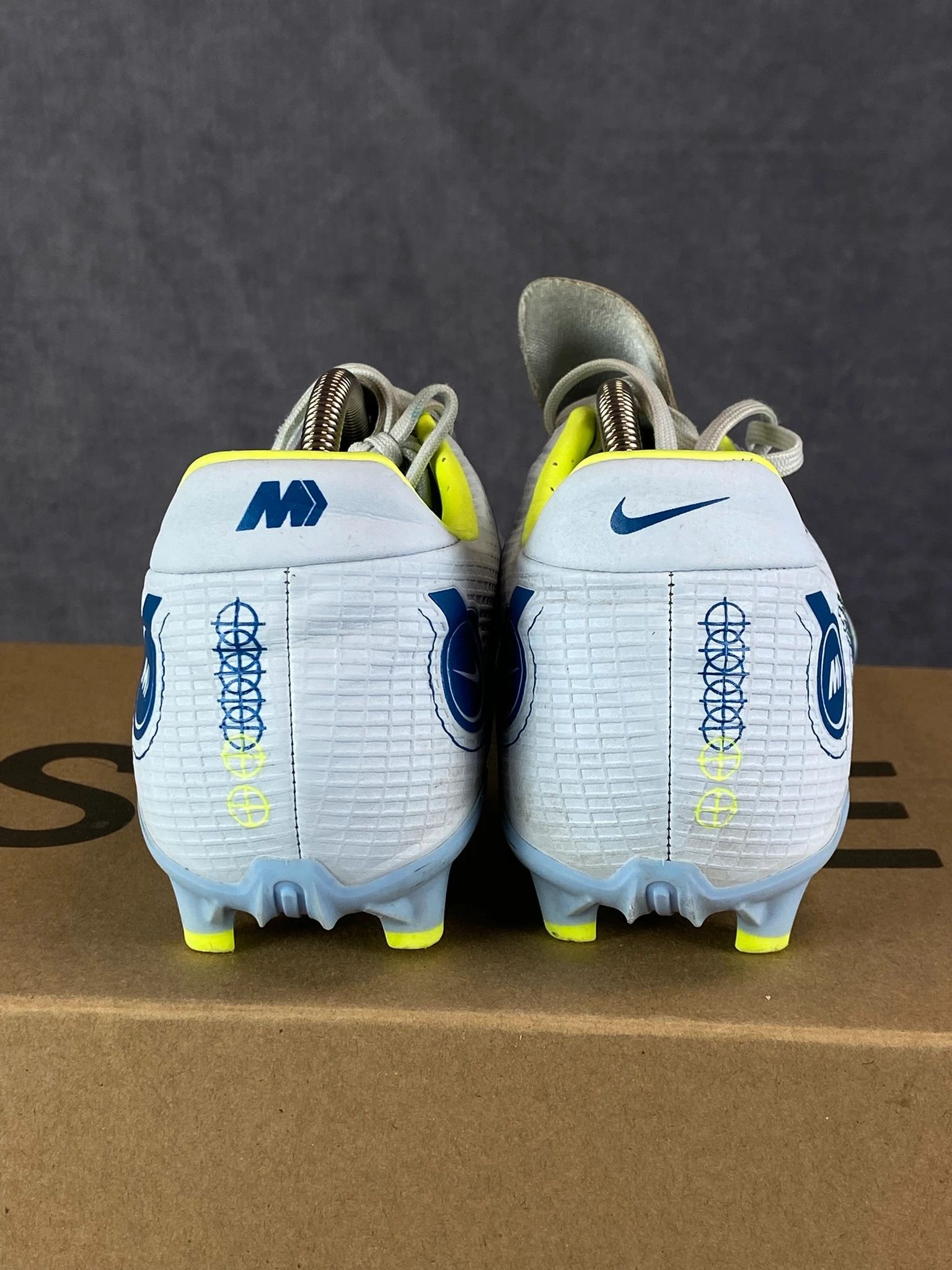 Nike Nike White Football Boots 40.5 Engineered for Speed Size US 7.5 / EU 40-41 - 5 Thumbnail
