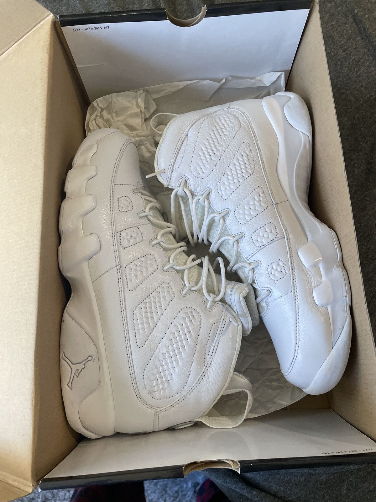 Jordan Brand Air Jordan 9 ‘25th Anniversary Size 11 Size US 11 / EU 44 - 9 Thumbnail