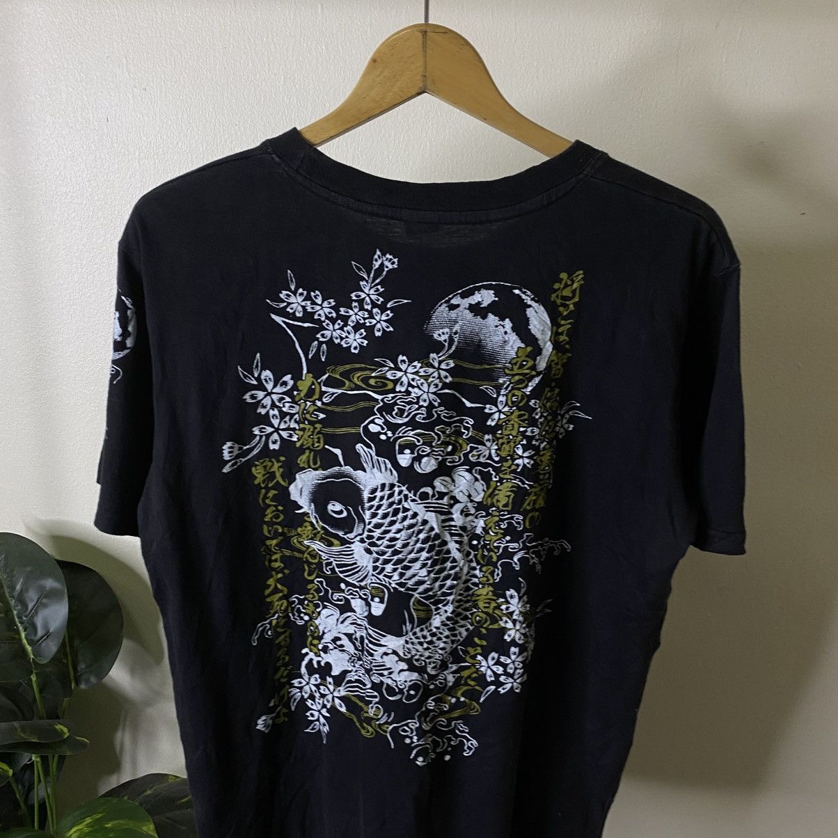 Japanese Brand KoiFish Sukajan Ed Hardy Karakuri Tamashii Style T Shirt Size US M / EU 48-50 / 2 - 2 Thumbnail