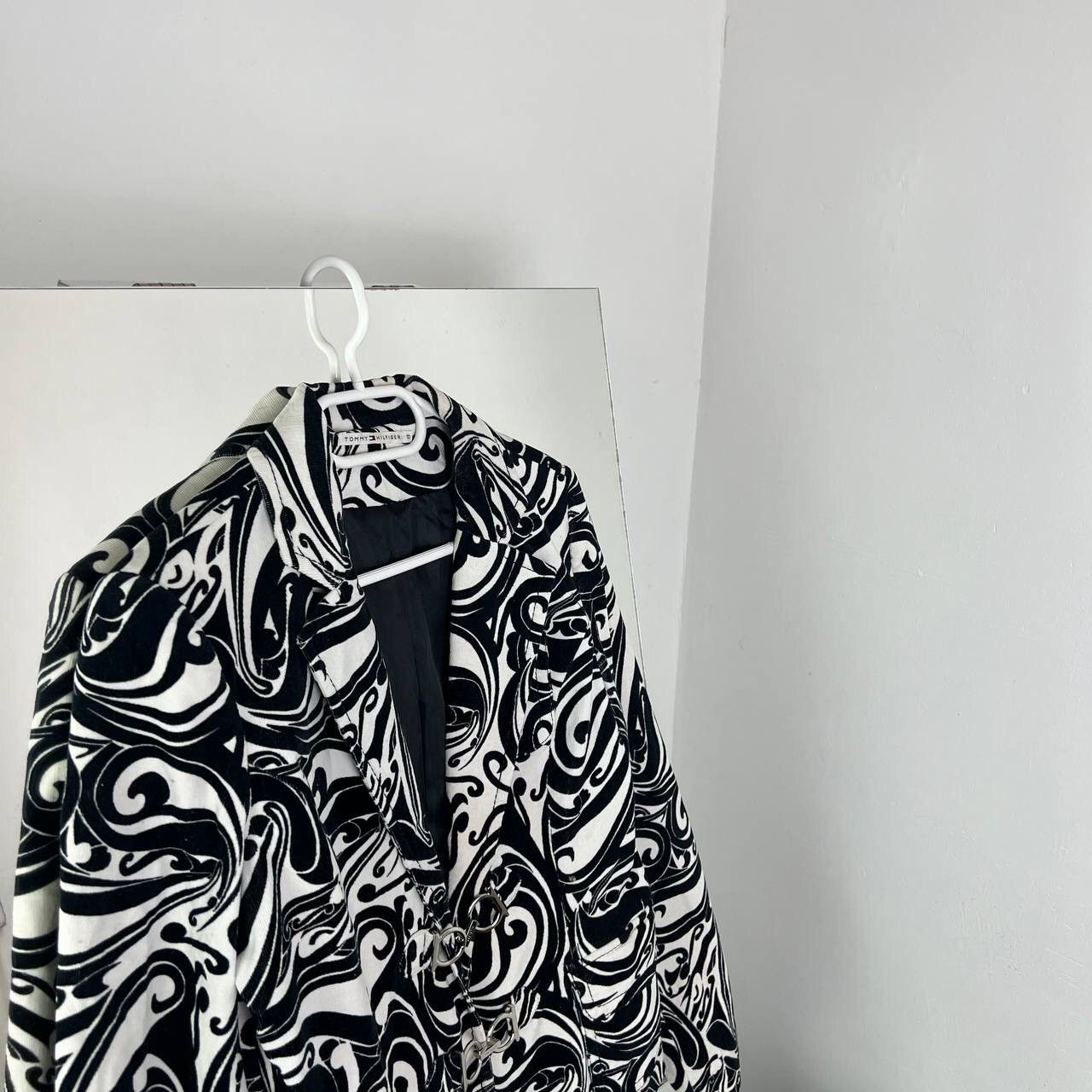 Tommy Hilfiger Women Blazer Tommy Hilfiger Vintage Art Archive Japanese Size L / US 10 / IT 46 - 2 Thumbnail