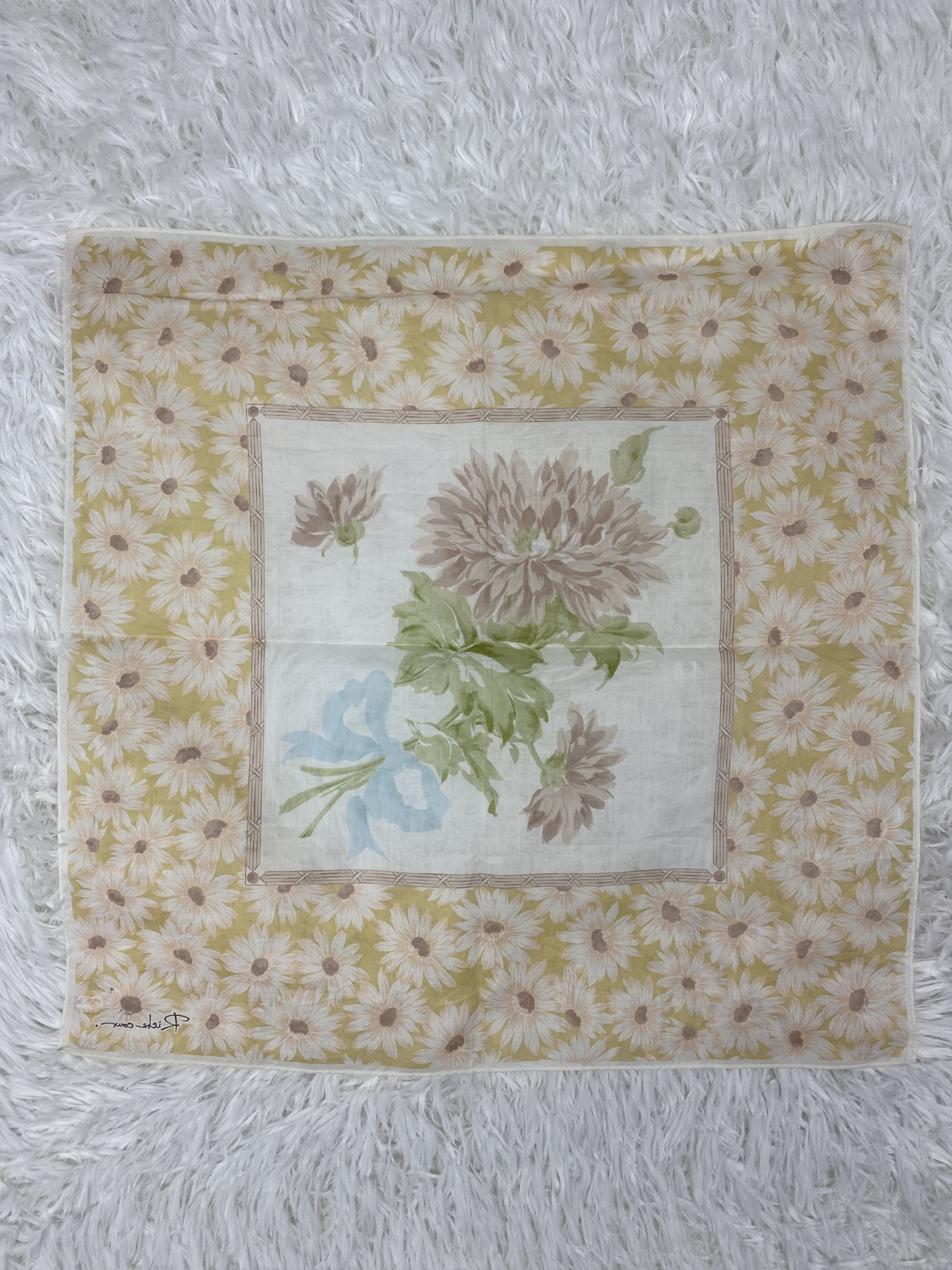 Vintage Vintage Riche Cour Handkerchief Neckerchief PH0676 Size ONE SIZE - 4 Thumbnail