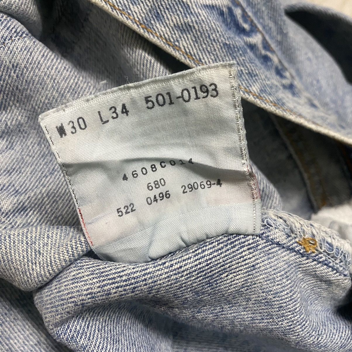 Levi's Vintage Levis 501 Light Blue Jeans Made in USA Size US 29 - 12 Thumbnail