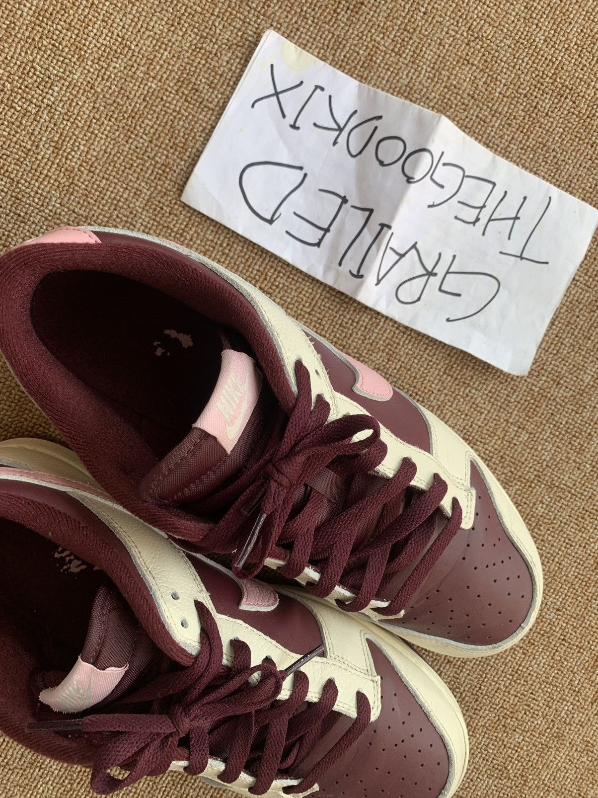 Nike Nike Dunk Low Valentine's Day 2023 Size US 11 / EU 44 - 11 Thumbnail