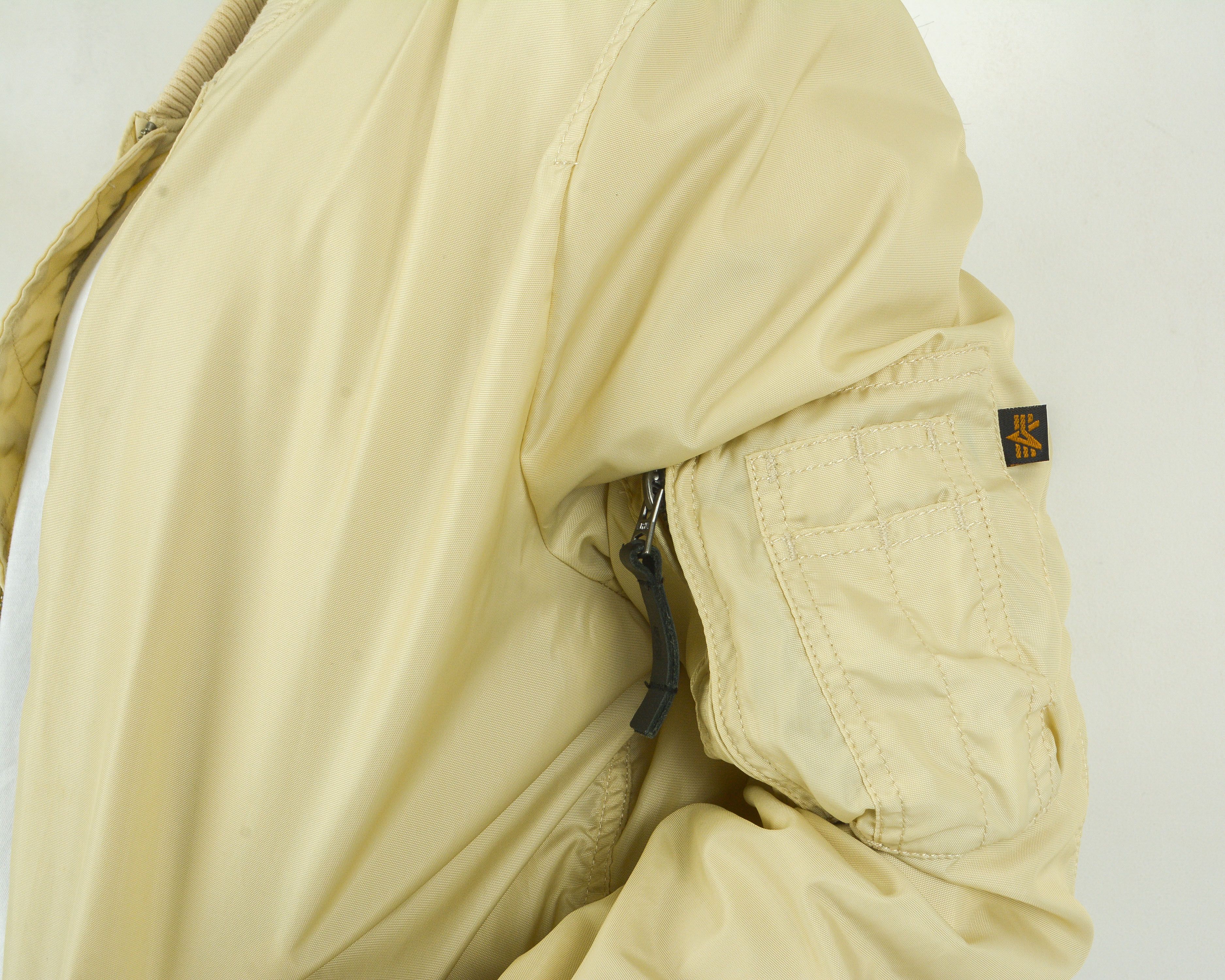 Alpha Industries × Vintage Alpha Industries MA-1 Women M Pilot Bomber Jacket Coat Size M / US 6-8 / IT 42-44 - 6 Thumbnail