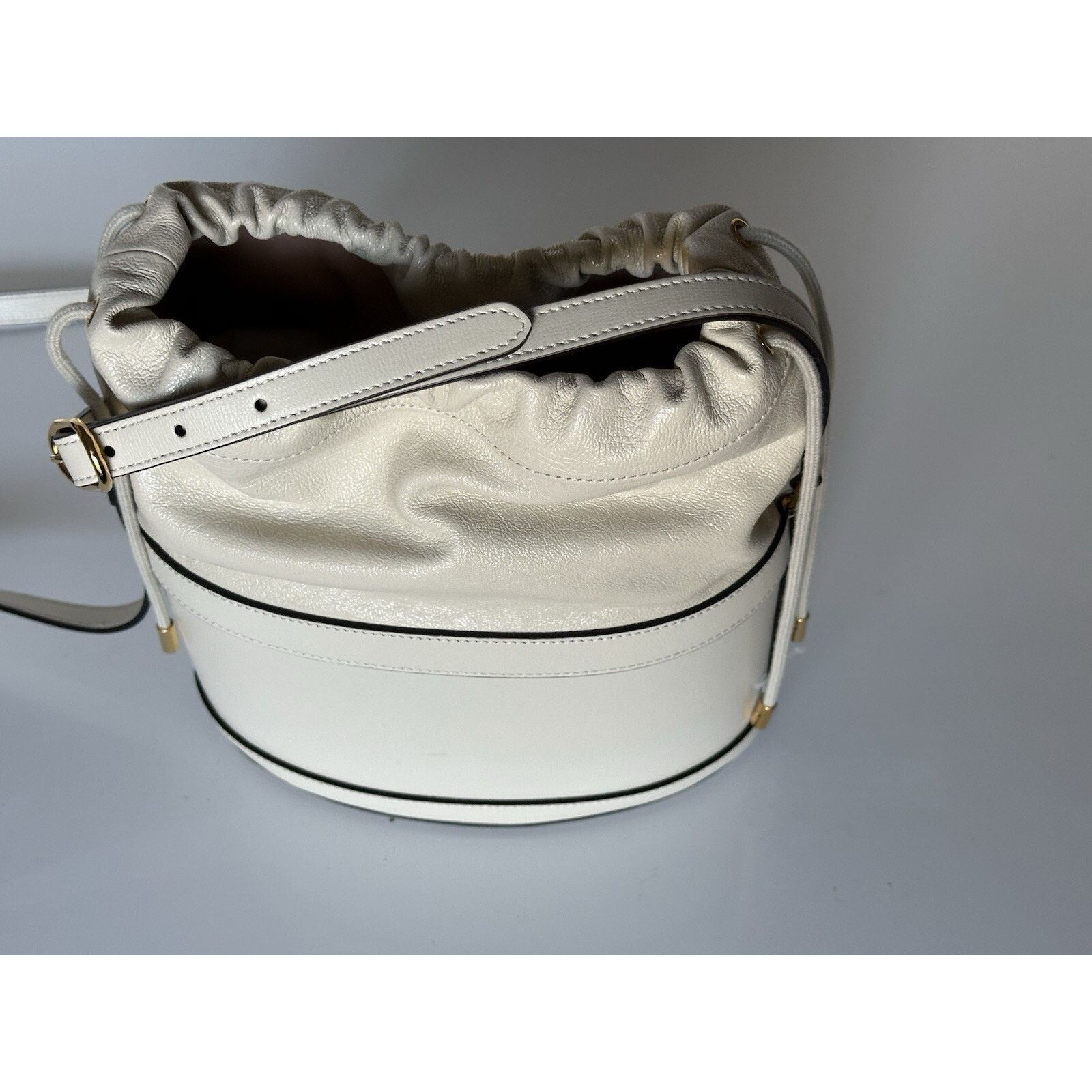 Gucci Gucci Azalea Horsebit Bucket Leather Bag White 602118 Size ONE SIZE - 10 Thumbnail