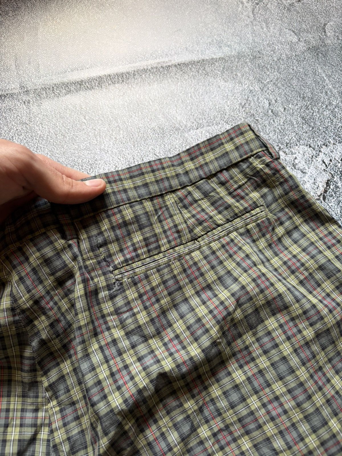 Burberry Vintage Burberry’s Checkered Shorts Size US 34 / EU 50 - 12 Thumbnail