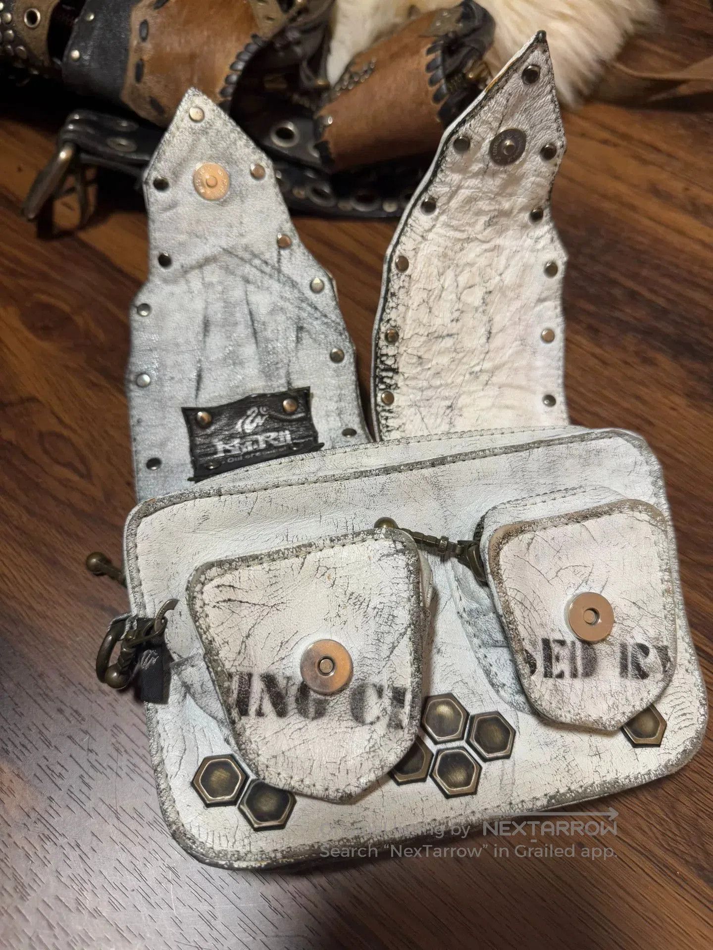 KMRii kmrii Visual Kei White Waist Bag. Size ONE SIZE - 4 Thumbnail