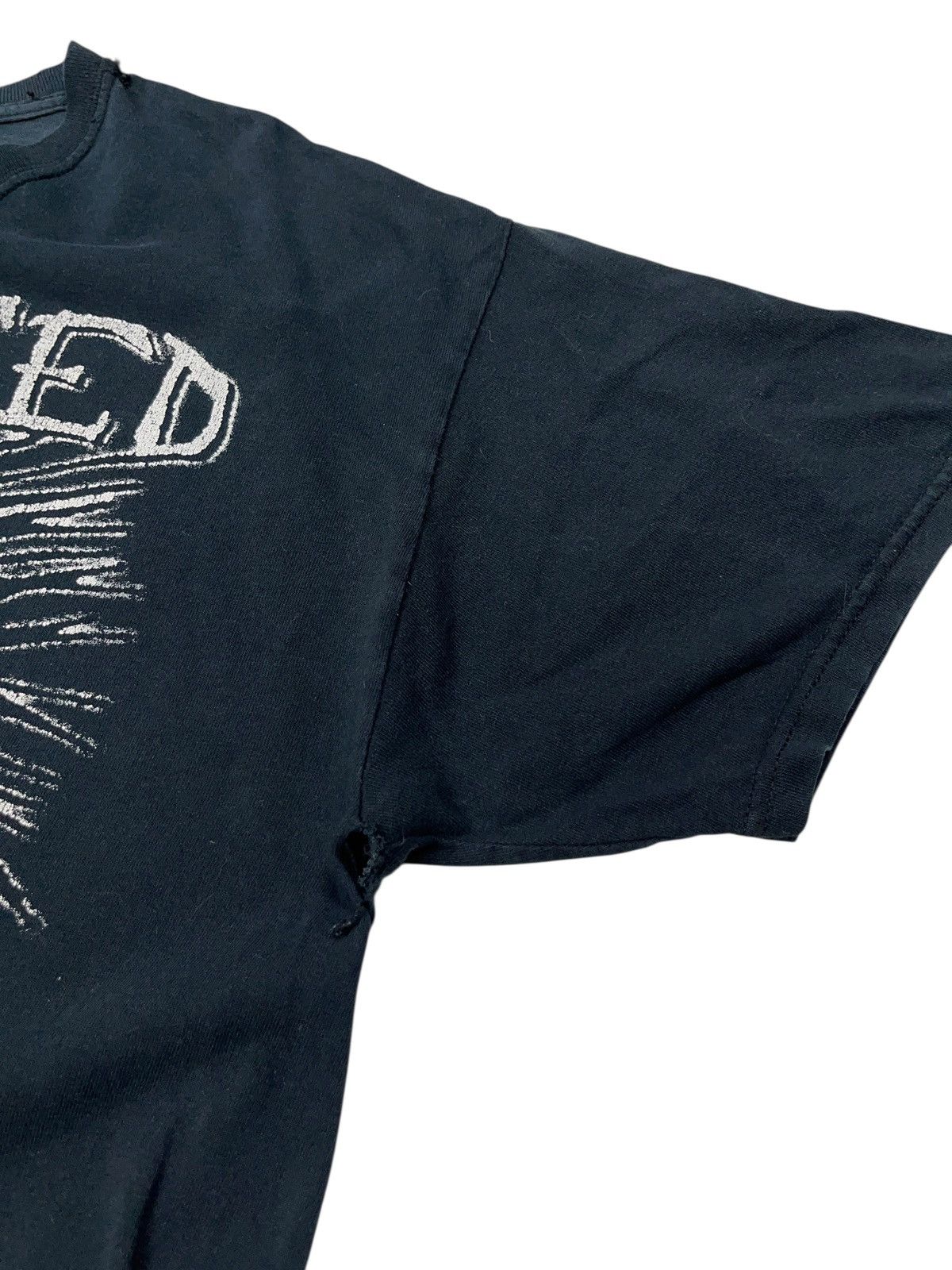 Band Tees Vintage 00s The Exploited Total Chaos Distressed T-shirt Size US L / EU 52-54 / 3 - 6 Thumbnail