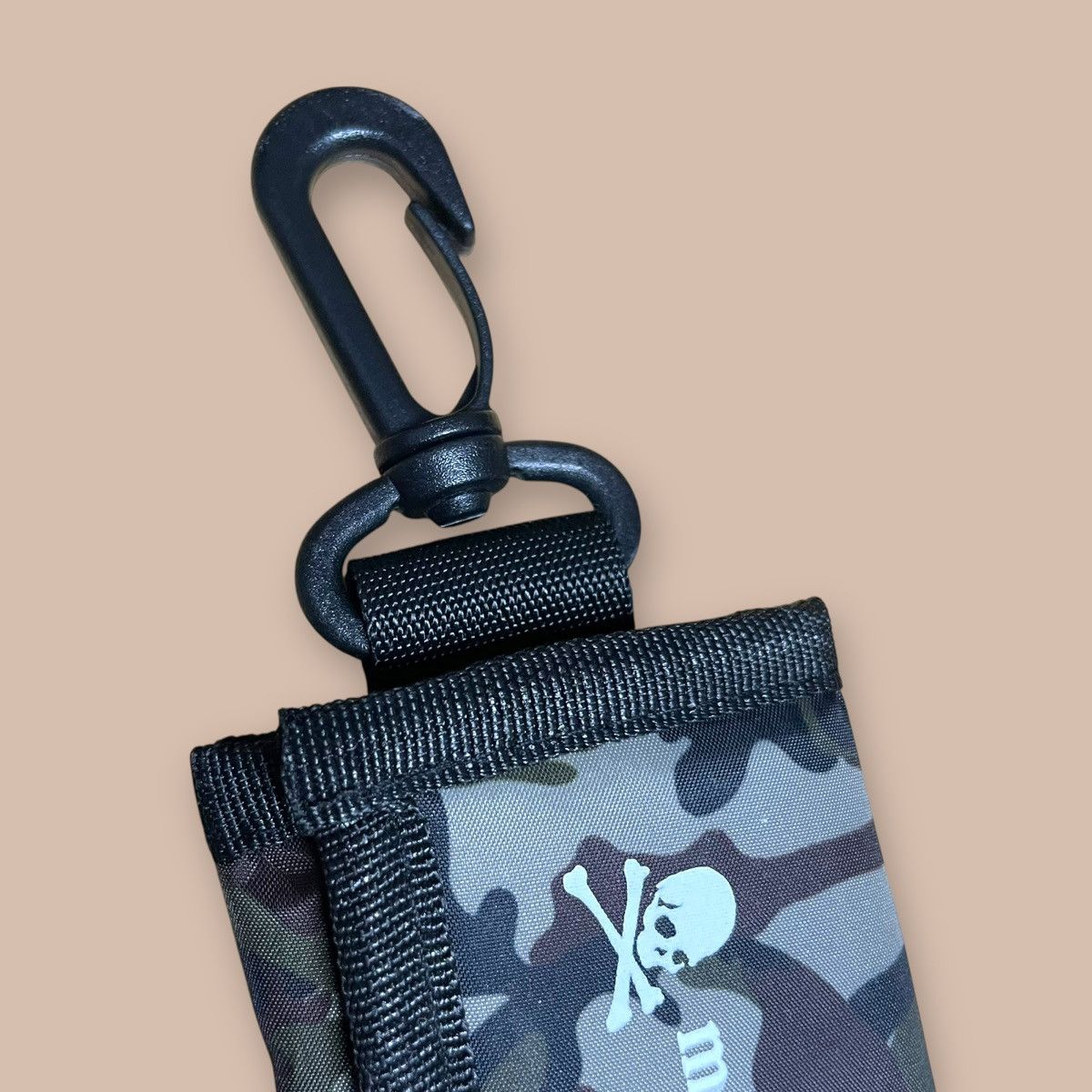 Mastermind Japan Mastermind Japan Camo Key Holder Size ONE SIZE - 4 Thumbnail
