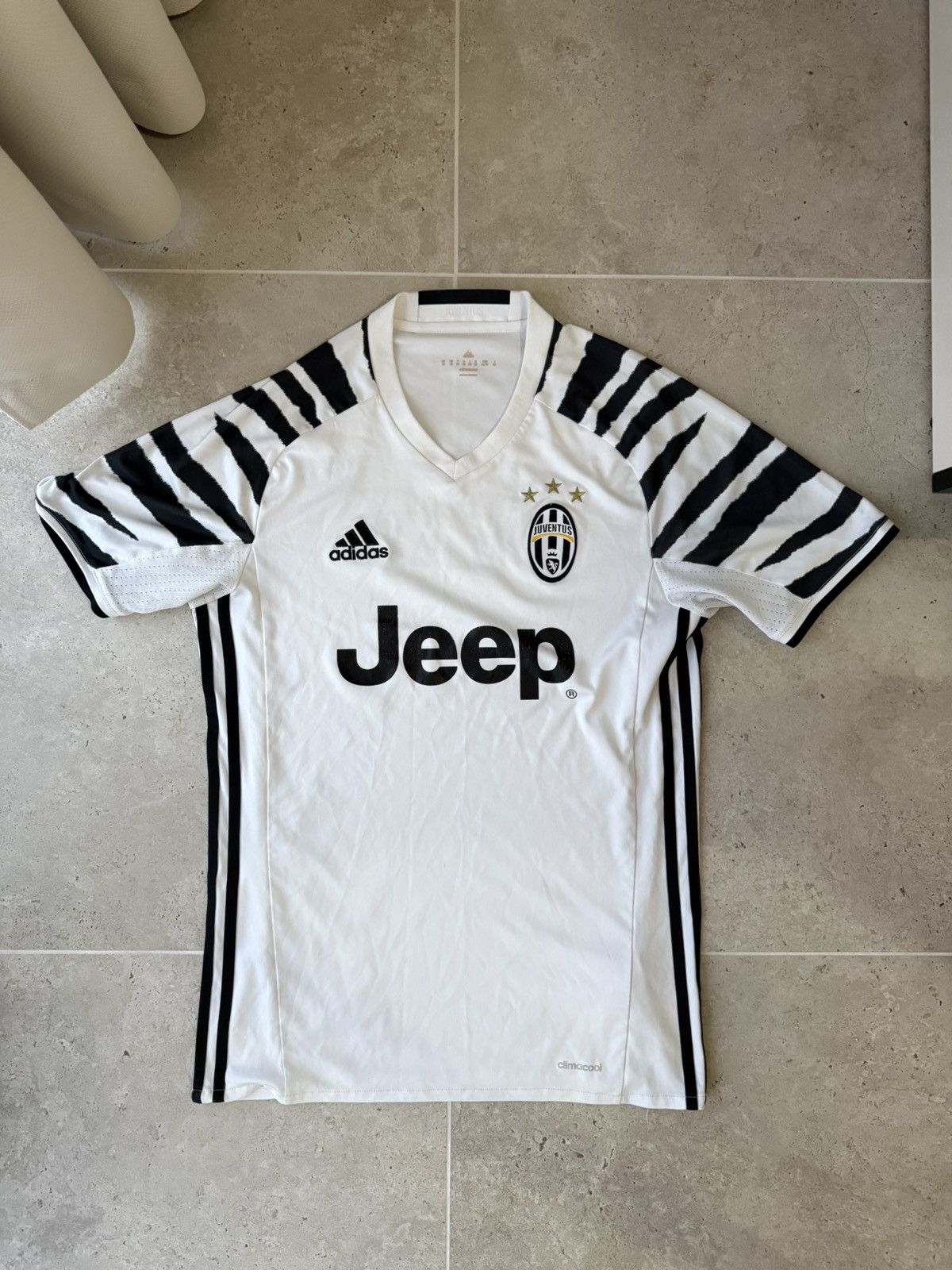 Adidas Juventus football 2016 - 2017 Adidas soccer jersey size S Size US XS / EU 42 / 0 - 1 Thumbnail