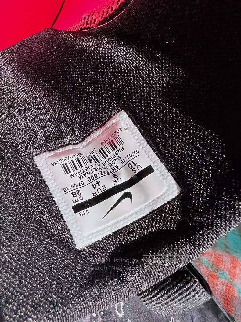 Acronym Acronym Color-matched high-top sneakers Size US 11 / EU 44 - 9 Thumbnail