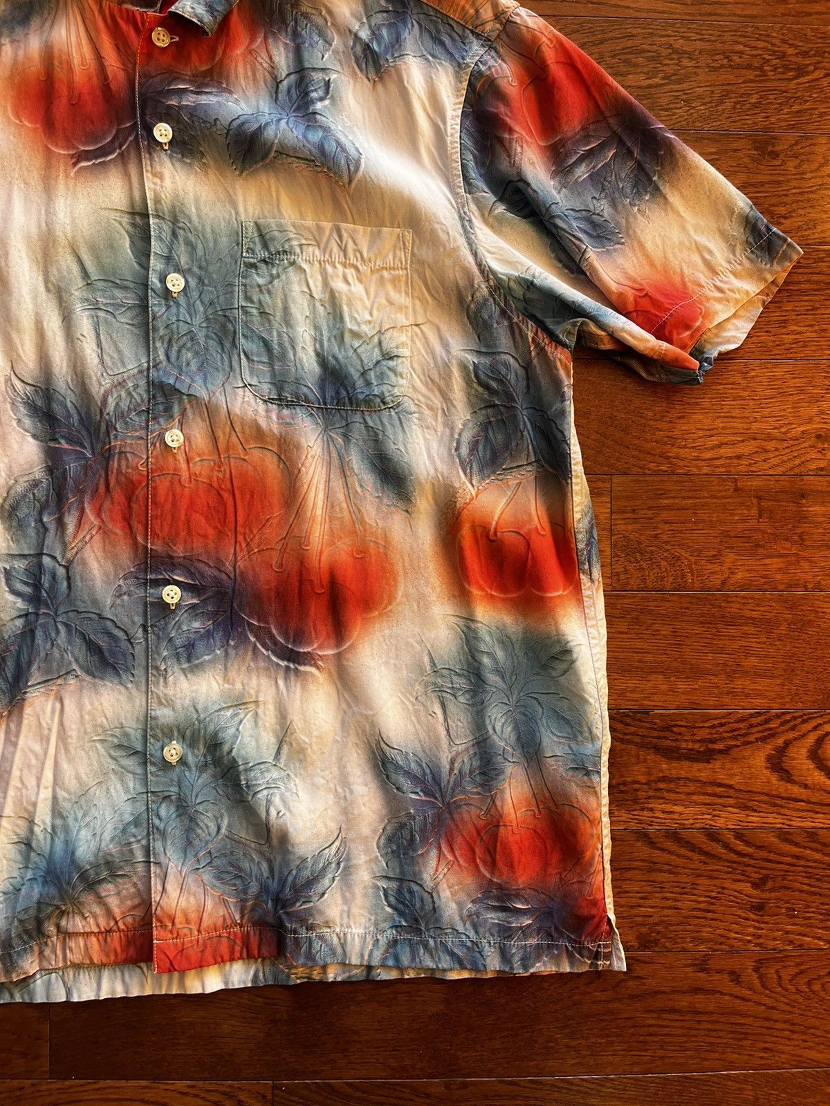 Supreme Supreme Cherries Rayon Shirt Size US M / EU 48-50 / 2 - 4 Thumbnail