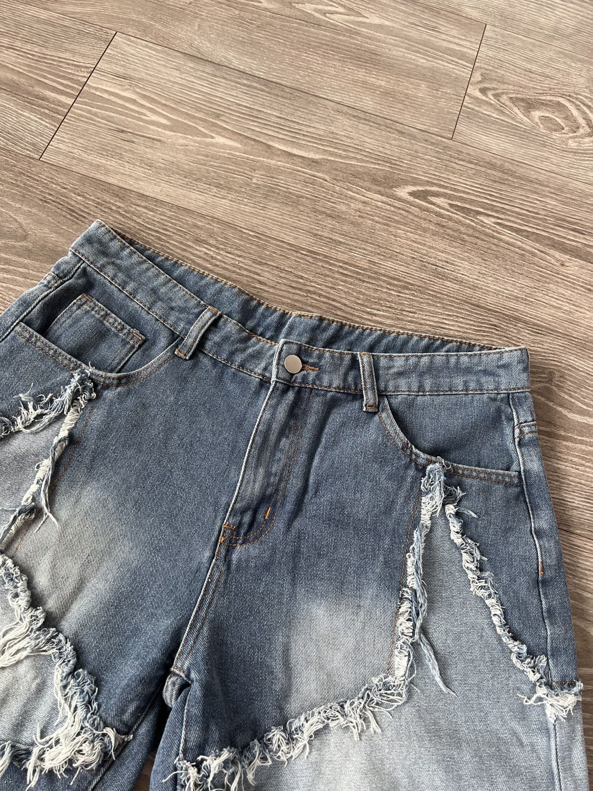 Japanese Brand ‼️Avant Garde Distressed Denim Opium Star Baggy Shorts‼️ Size US 35 - 16 Thumbnail