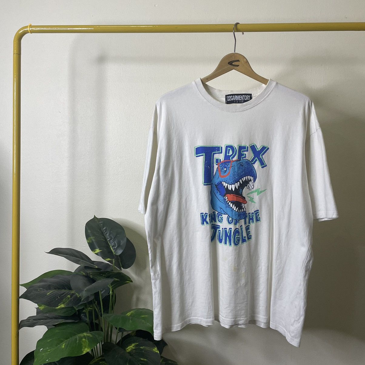 Other T Rex King Of The Jungle Big Graphic Streetwear T Shirt Size US XL / EU 56 / 4 - 1 Thumbnail