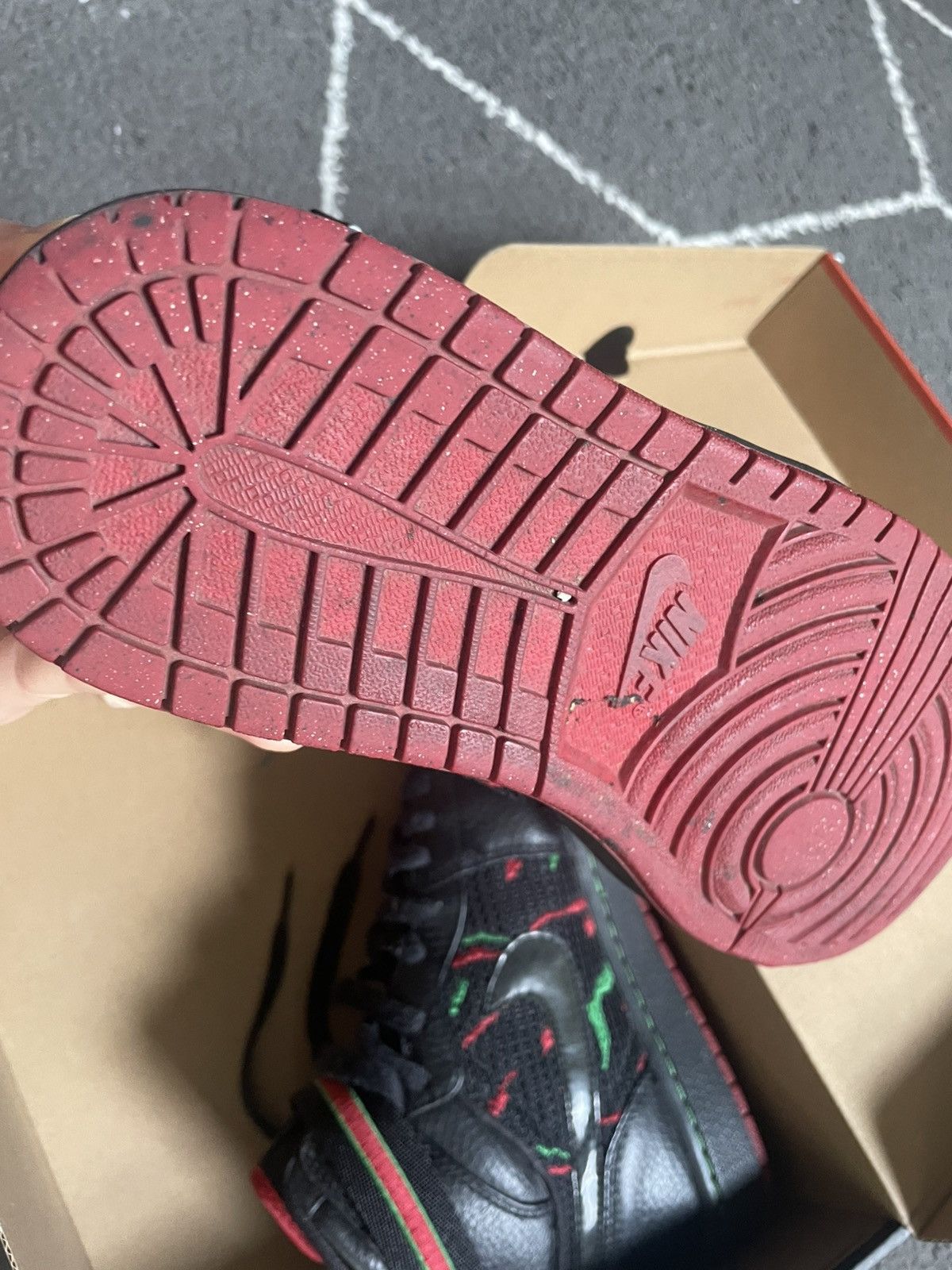 Jordan Brand × Nike A Tribe Called Quest 2008 Air Jordan 1 Size US 9.5 / EU 42-43 - 4 Thumbnail