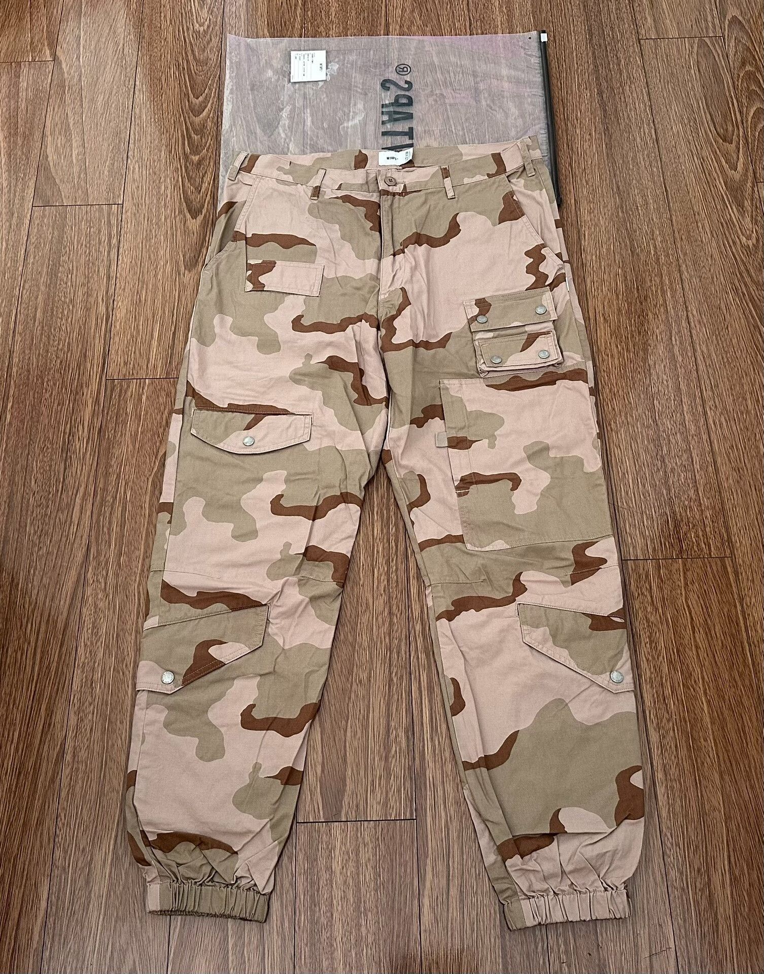 Wtaps WTAPS Modular 02 Trousers in Camo Size US 34 / EU 50 - 1 Thumbnail