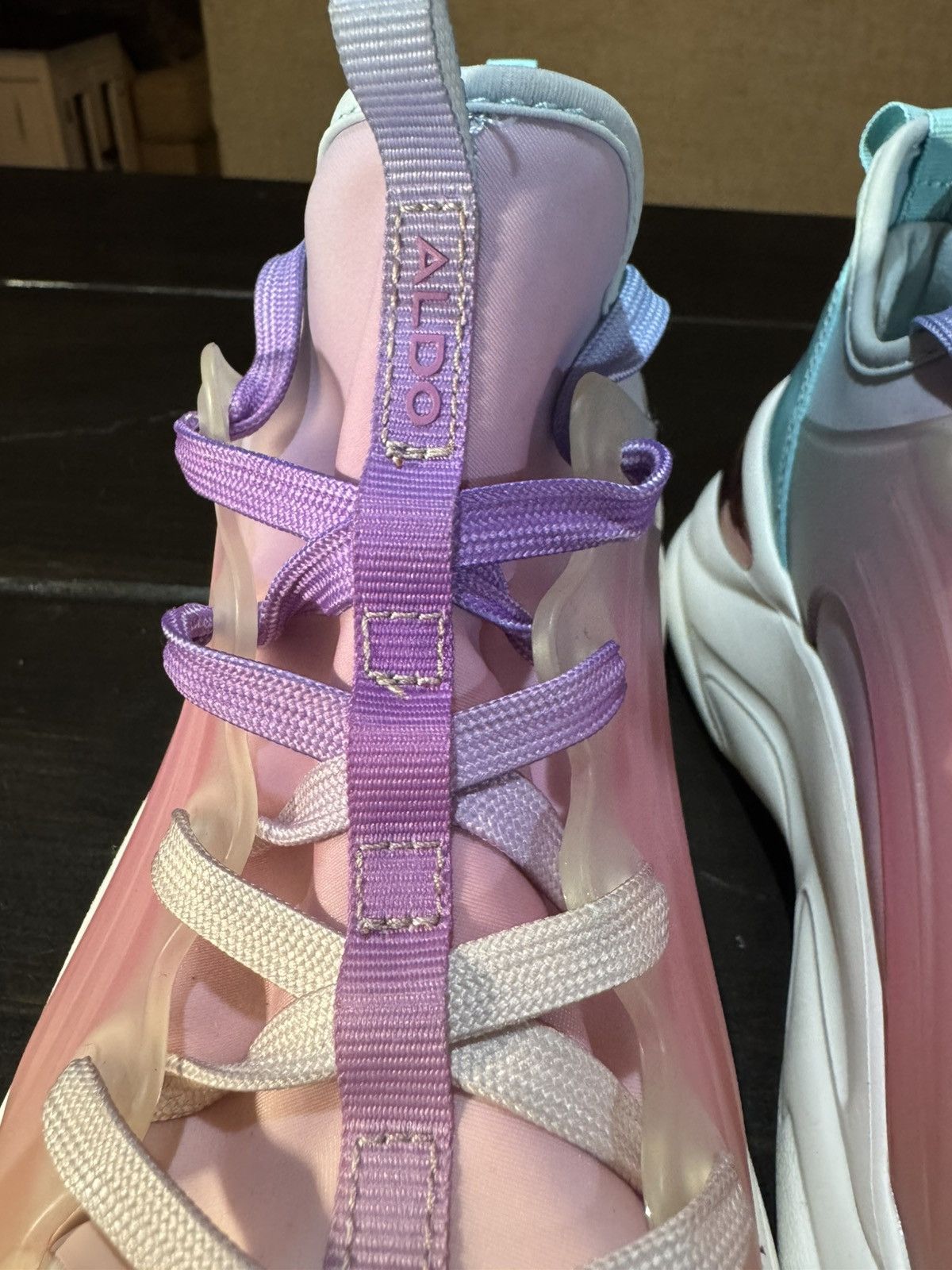 Aldo Aldo fashion sneaker pink colorful sz 8 Size US 8 / IT 38 - 5 Thumbnail