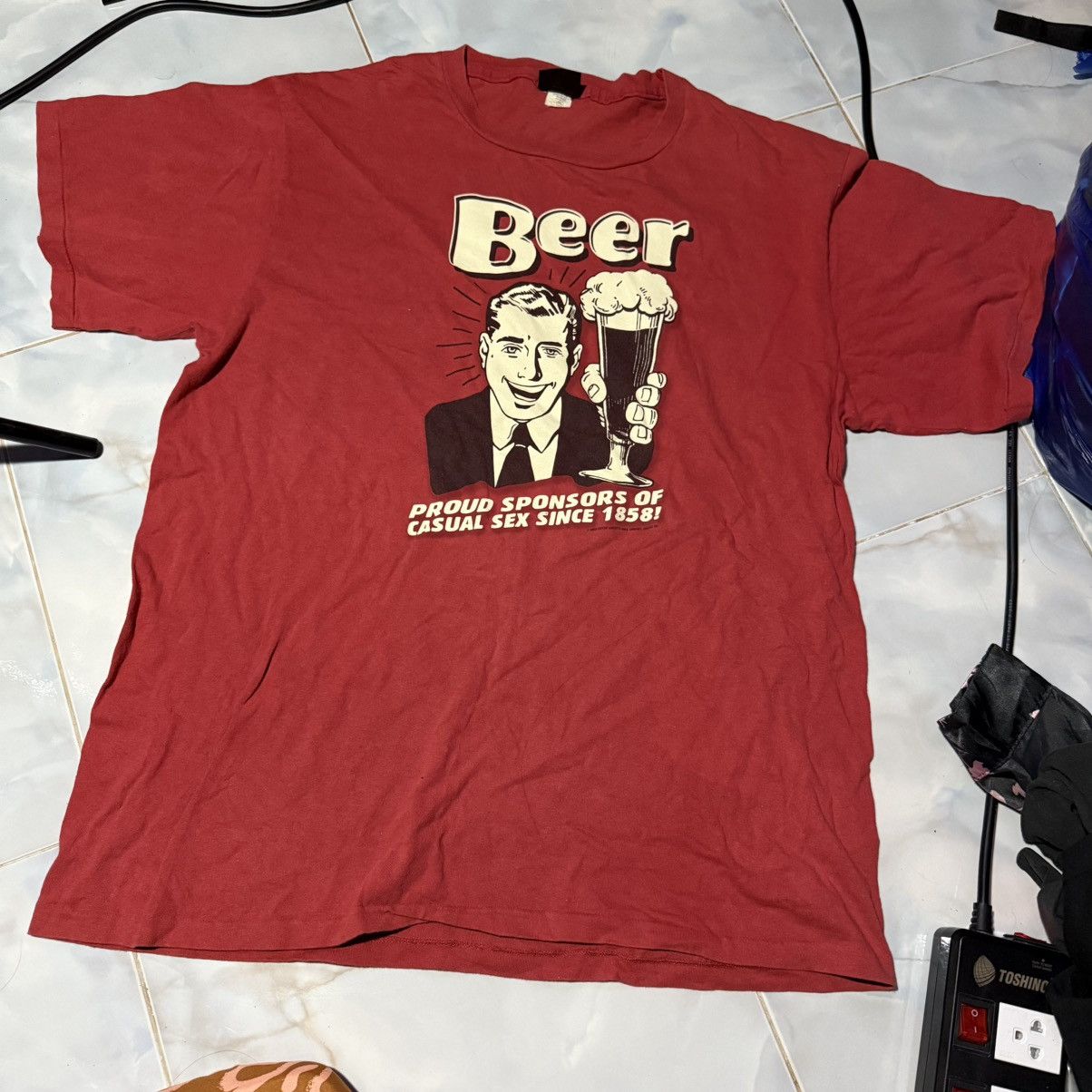 Vintage VINTAGE 90S BEER FUNNY T-SHIRT Size US XL / EU 56 / 4 - 1 Thumbnail